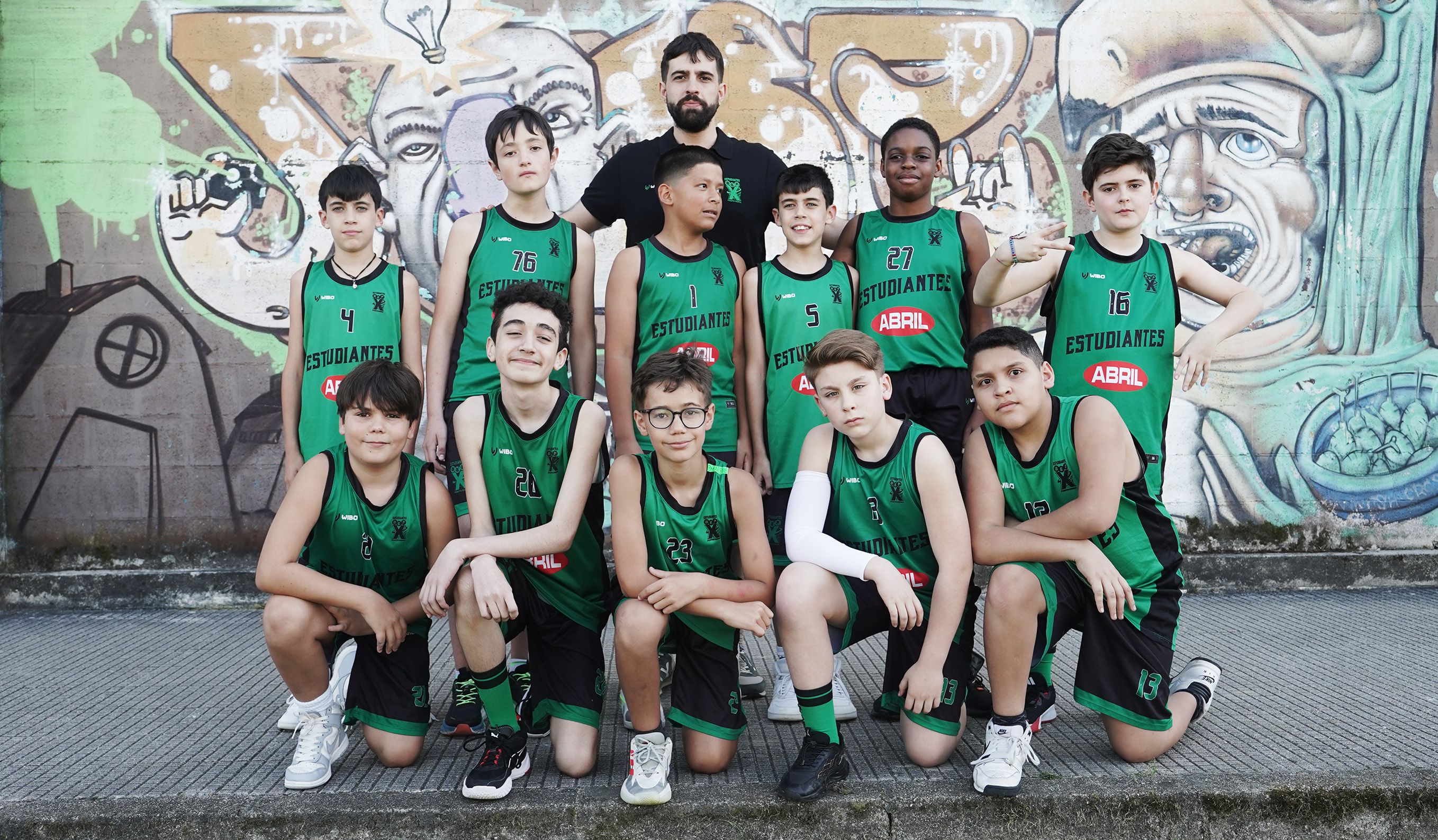 Presentación de equipos do Club de Baloncesto Estudantes Pontevedra 25-26