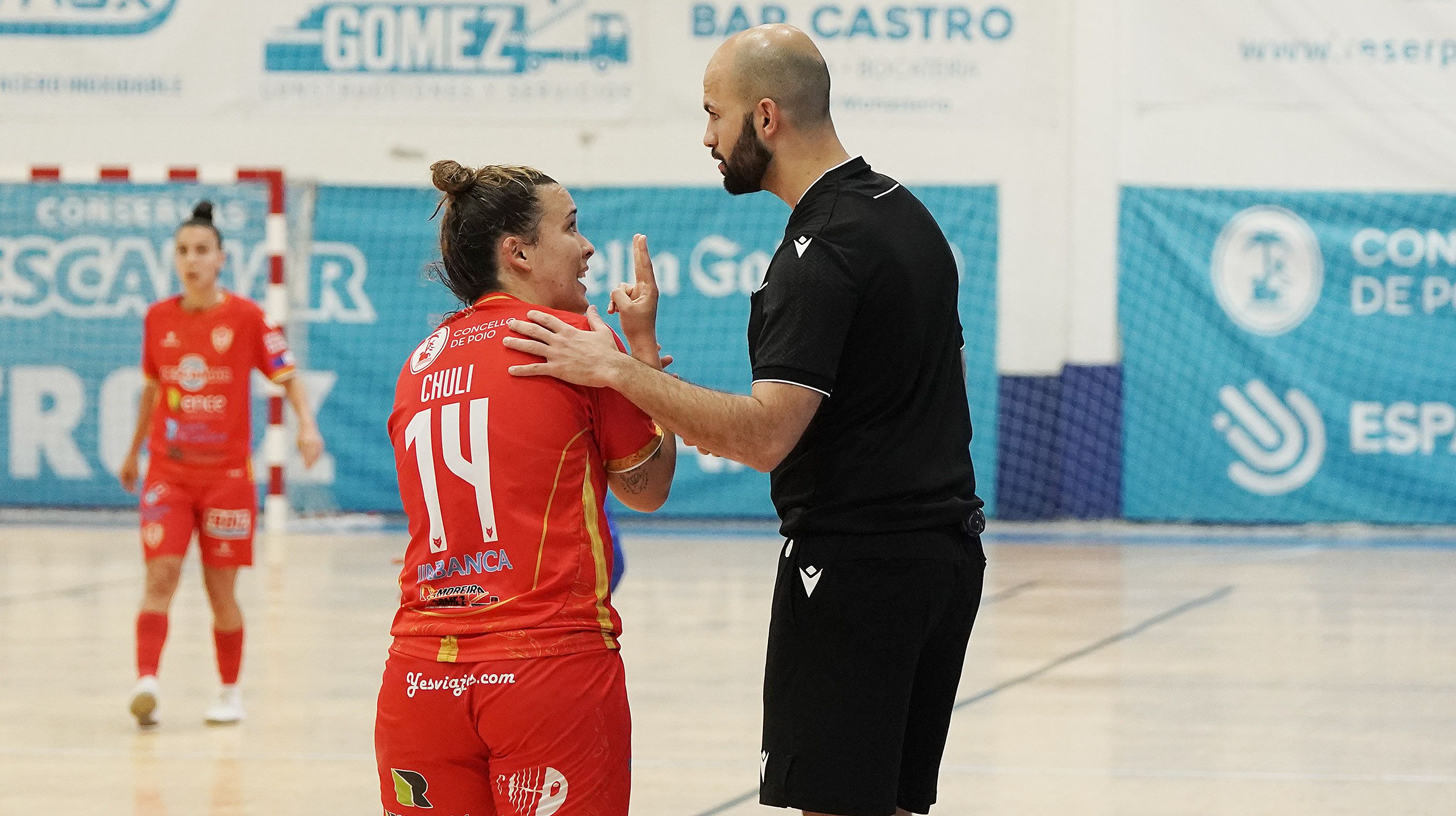 Partido de liga entre Poio Pescamar y Ourense Ontime en A Seca