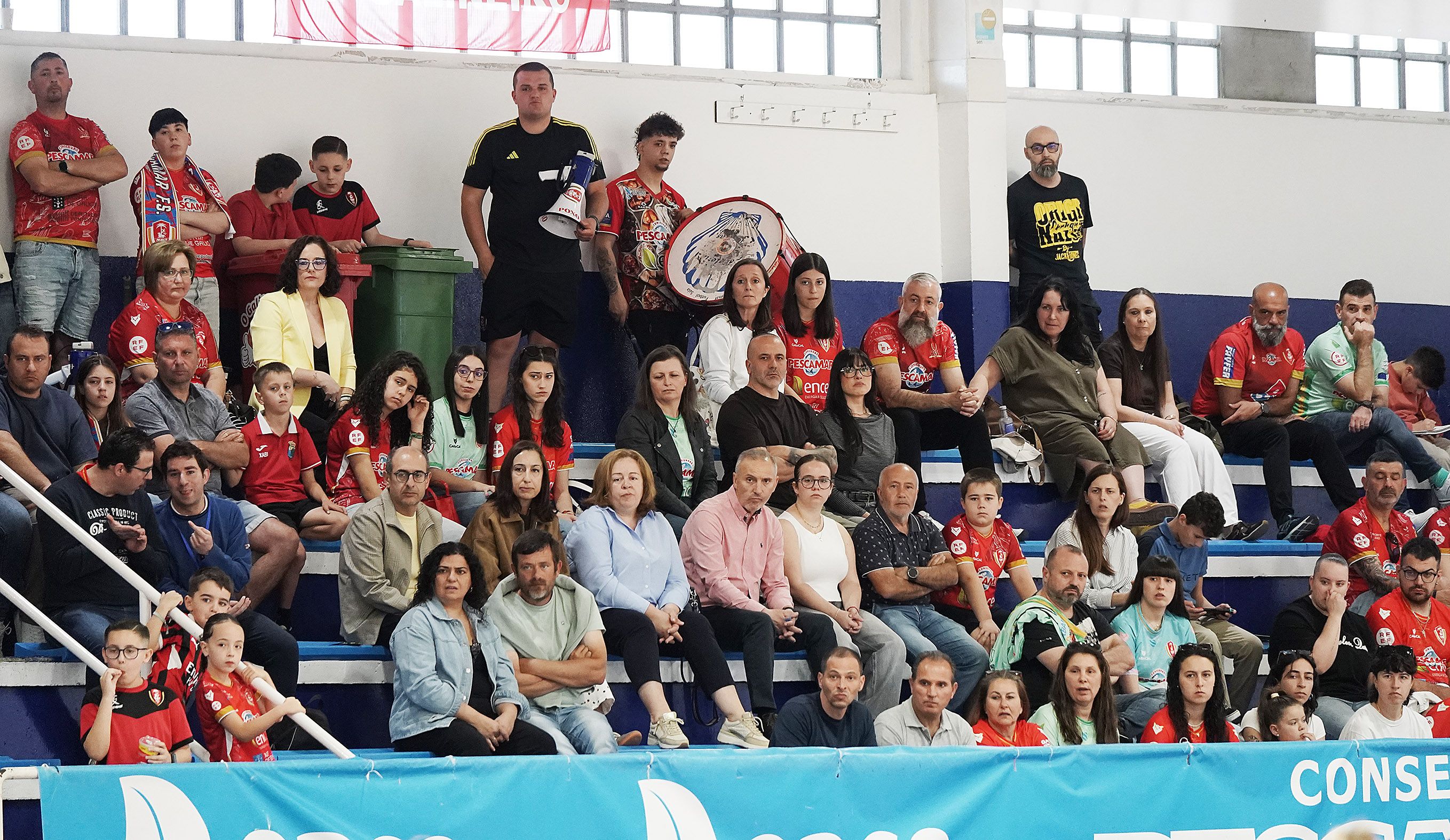 Partido de liga entre Poio Pescamar y Ourense Ontime en A Seca