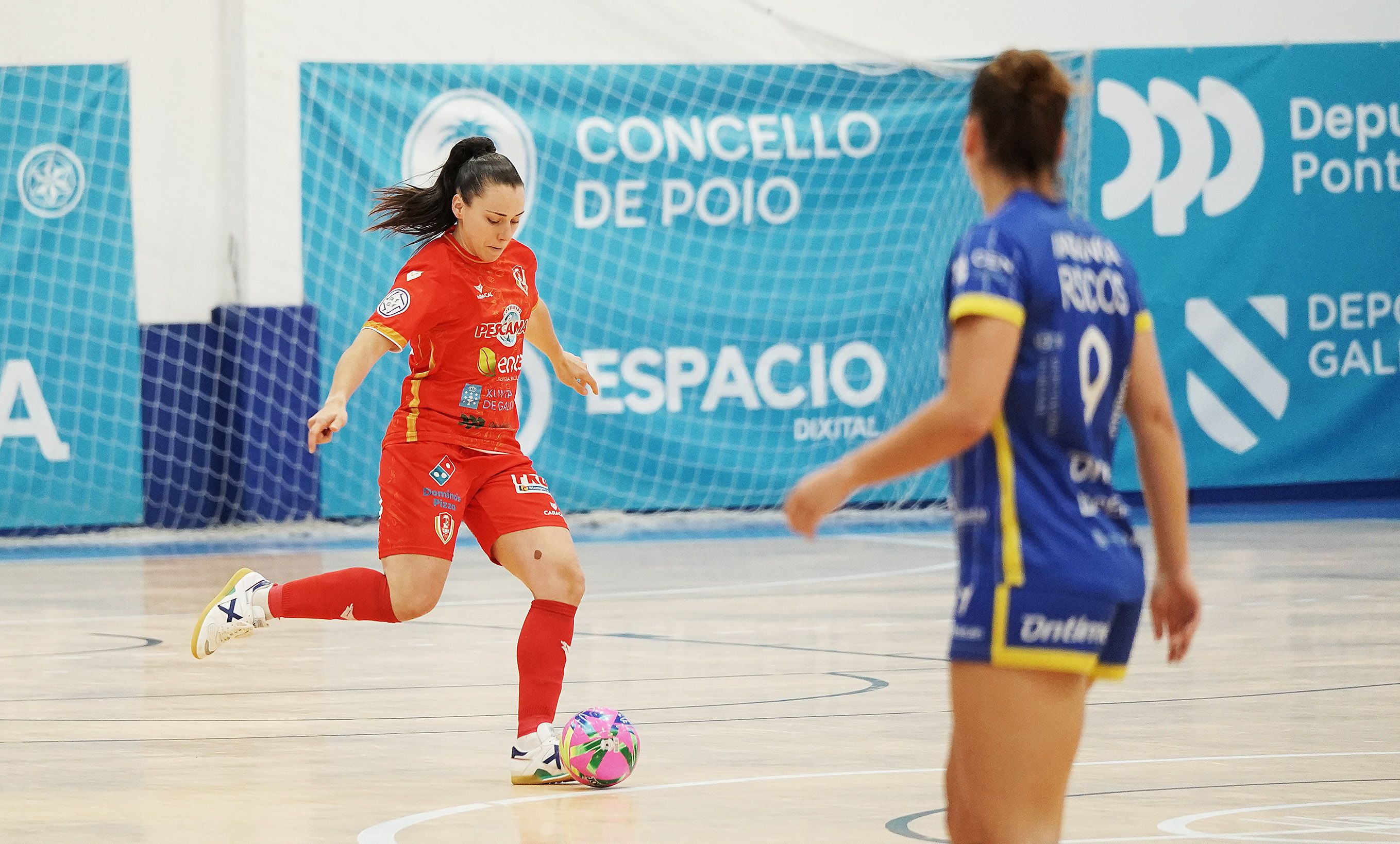 Partido de liga entre Poio Pescamar y Ourense Ontime en A Seca