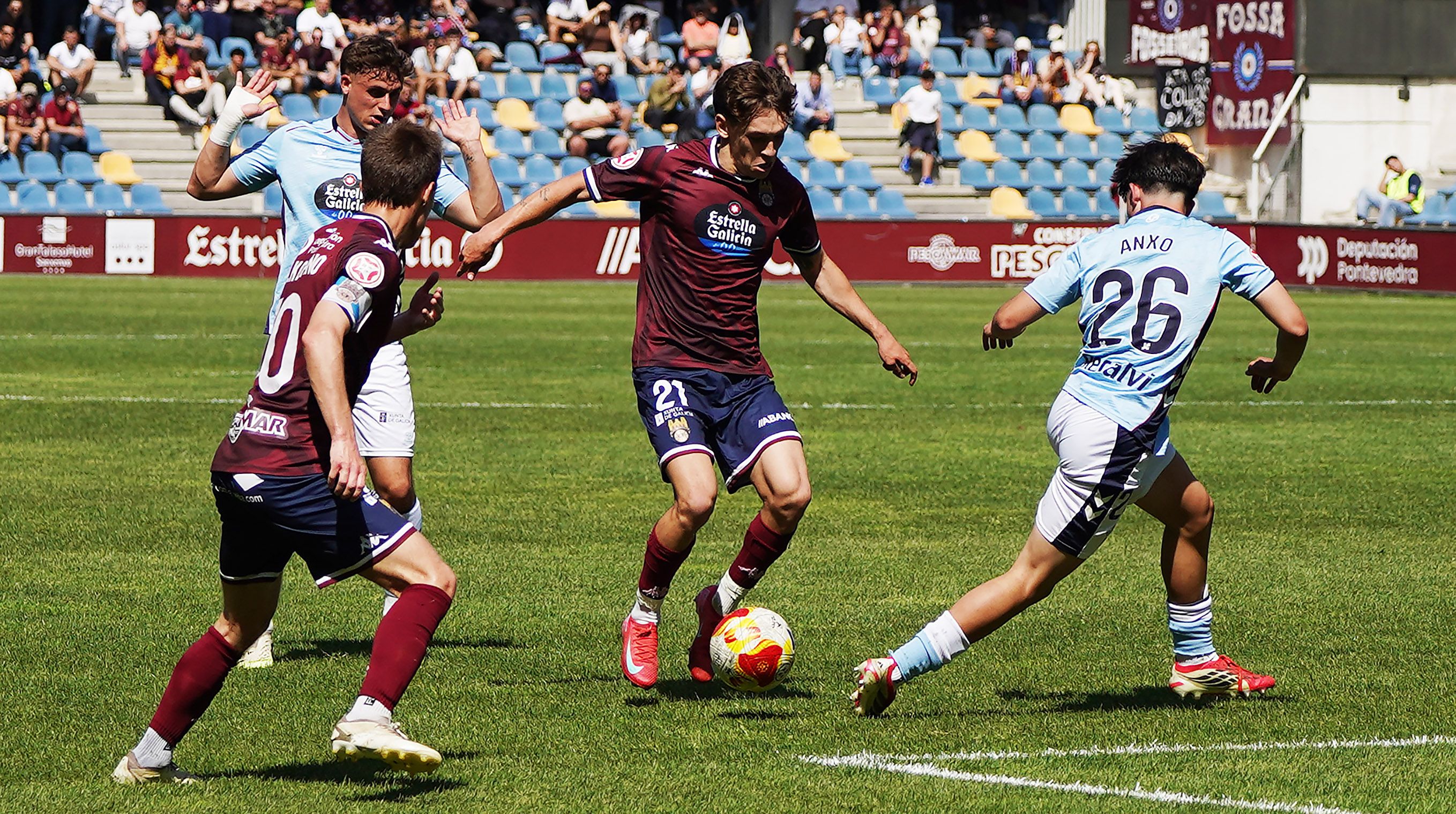 Partido entre Pontevedra CF y Celta Fortuna en Pasarón Partido entre Pontevedra CF y Celta Fortuna en Pasarón