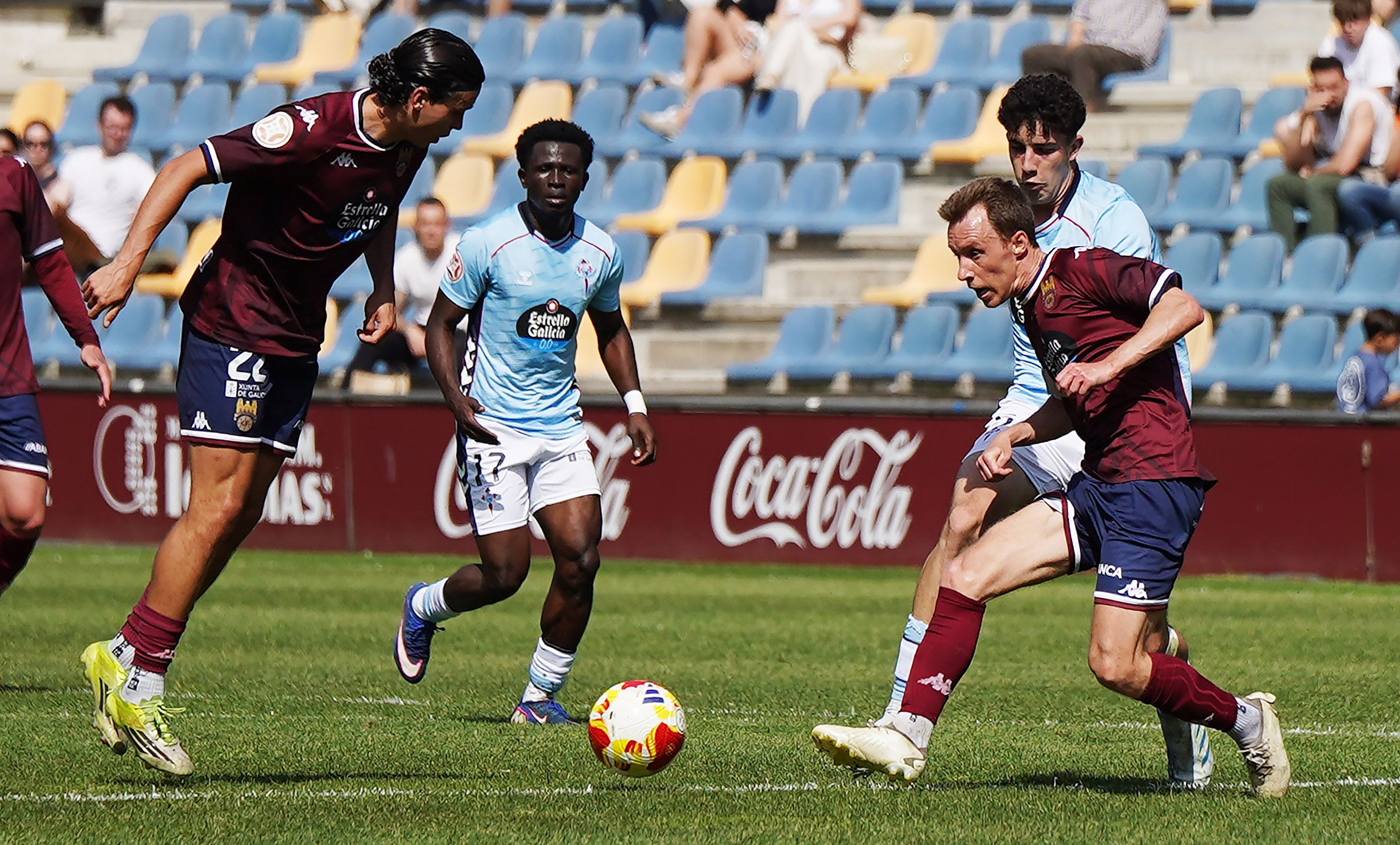 Partido entre Pontevedra CF y Celta Fortuna en Pasarón Partido entre Pontevedra CF y Celta Fortuna en Pasarón