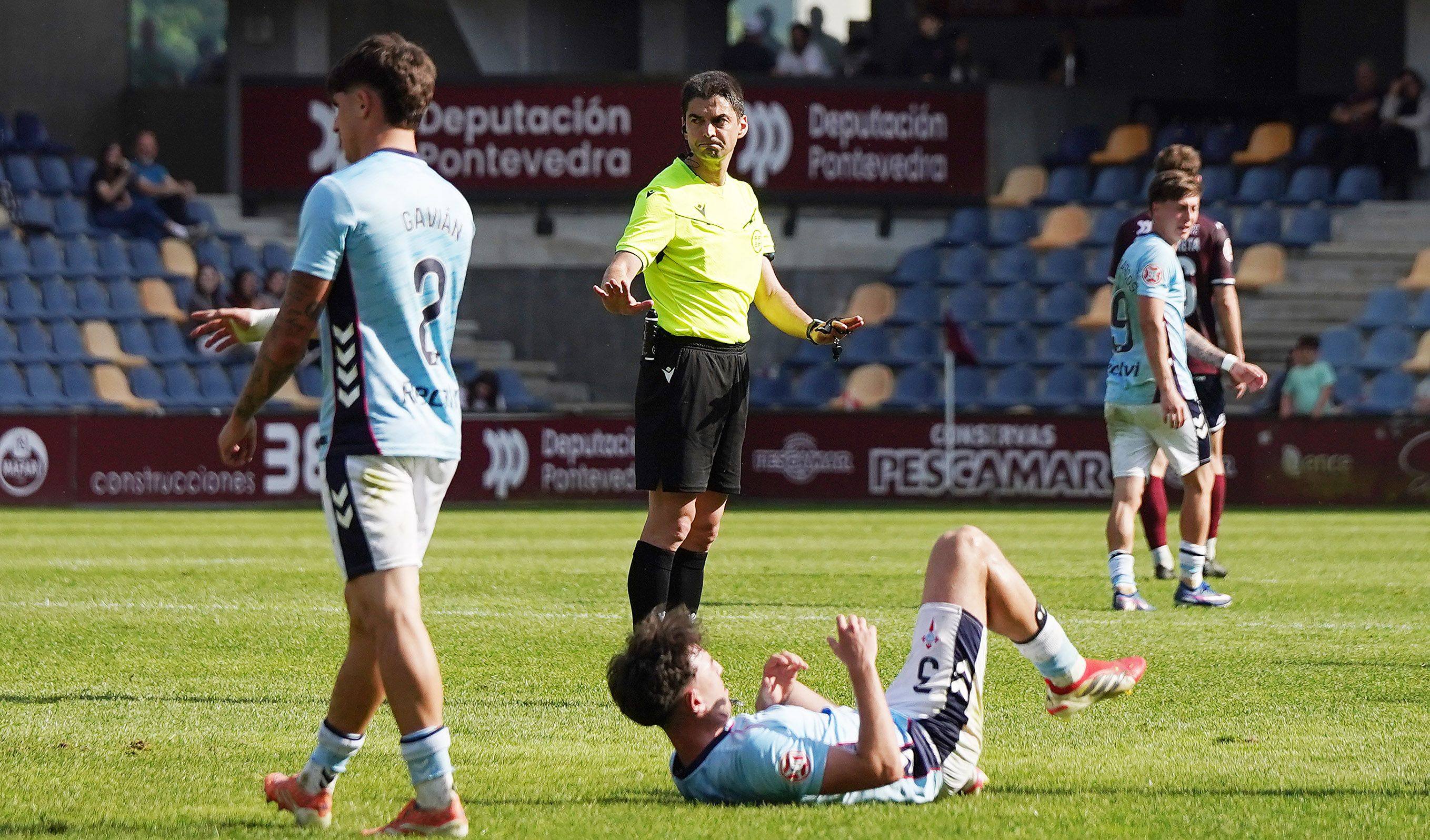 Partido entre Pontevedra CF y Celta Fortuna en Pasarón Partido entre Pontevedra CF y Celta Fortuna en Pasarón