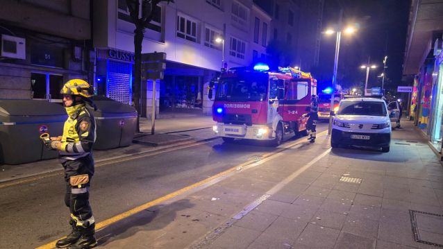 Rotura de una tubería de agua en Benito Corbal
