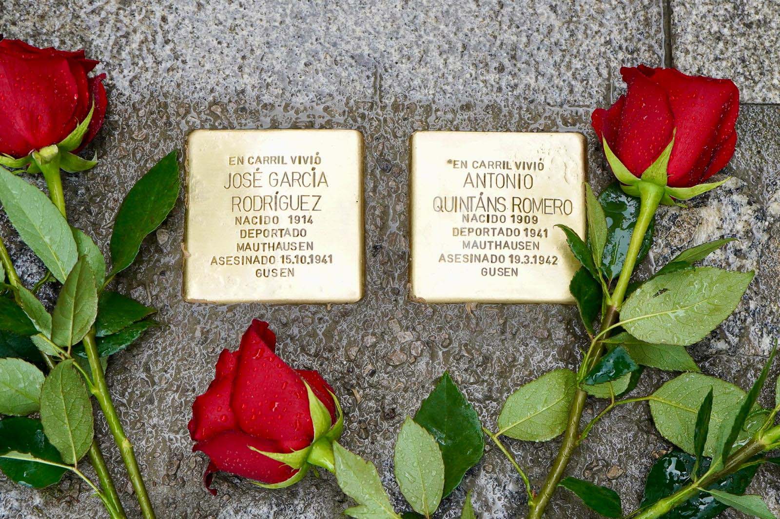 'Piedras de memoria' con las que Vilagarcía recuerda a los deportados a campos nazis