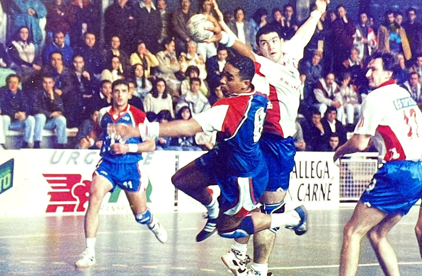 Gabi Ben Modo xogando coa SD Teucro