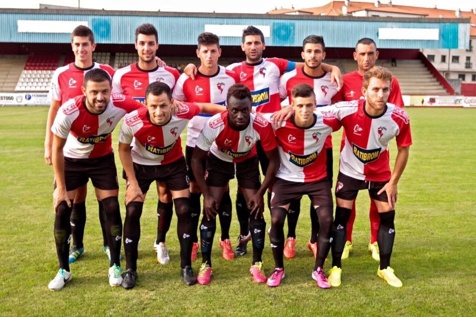 Alineación del Arosa en el primer partido de pretemporada ante el Coruxo