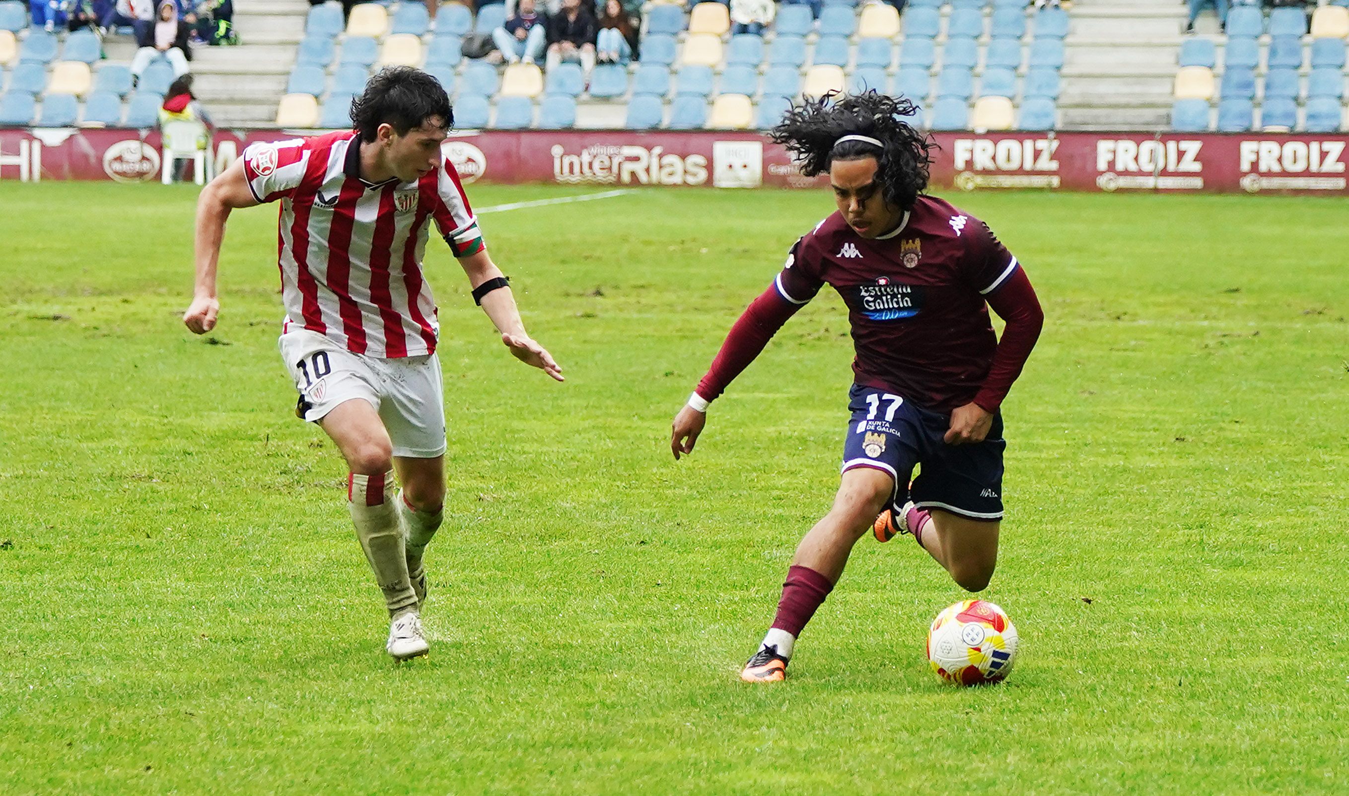 Partido entre Pontevedra CF e Athletic Club B