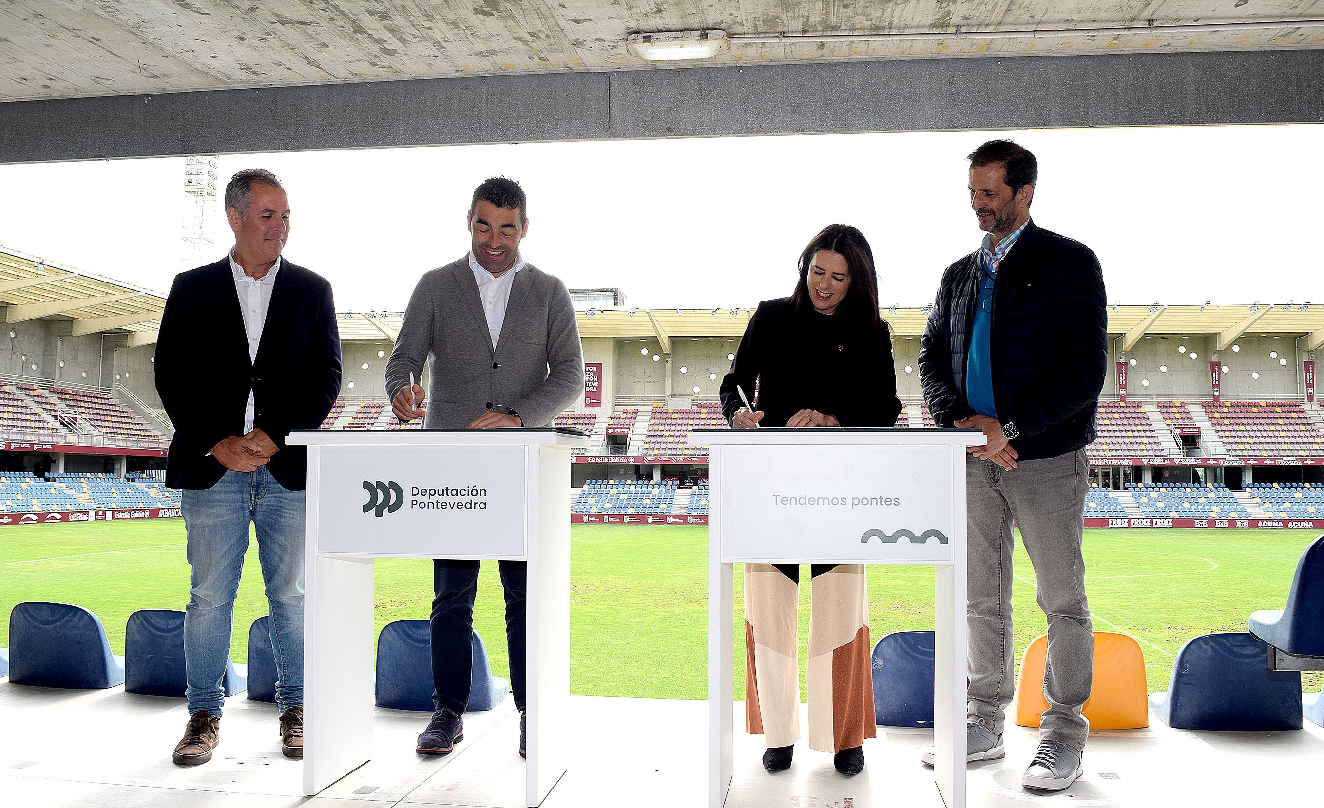 Renovación do acordo de patrocinio entre a Deputación e o Pontevedra CF