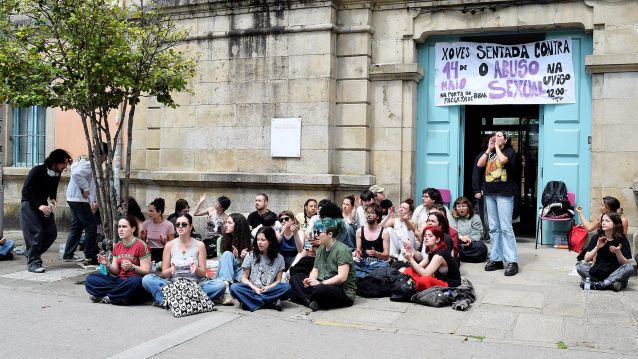 Sentada en Belas Artes para protestar contra el acoso sexual en las aulas