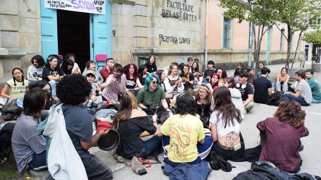 Sentada en Belas Artes para protestar contra el acoso sexual en las aulas