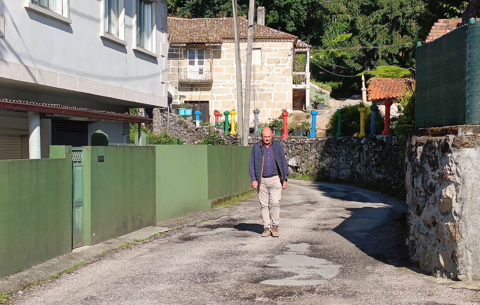 Marcial García nun dos camiños que será reparado