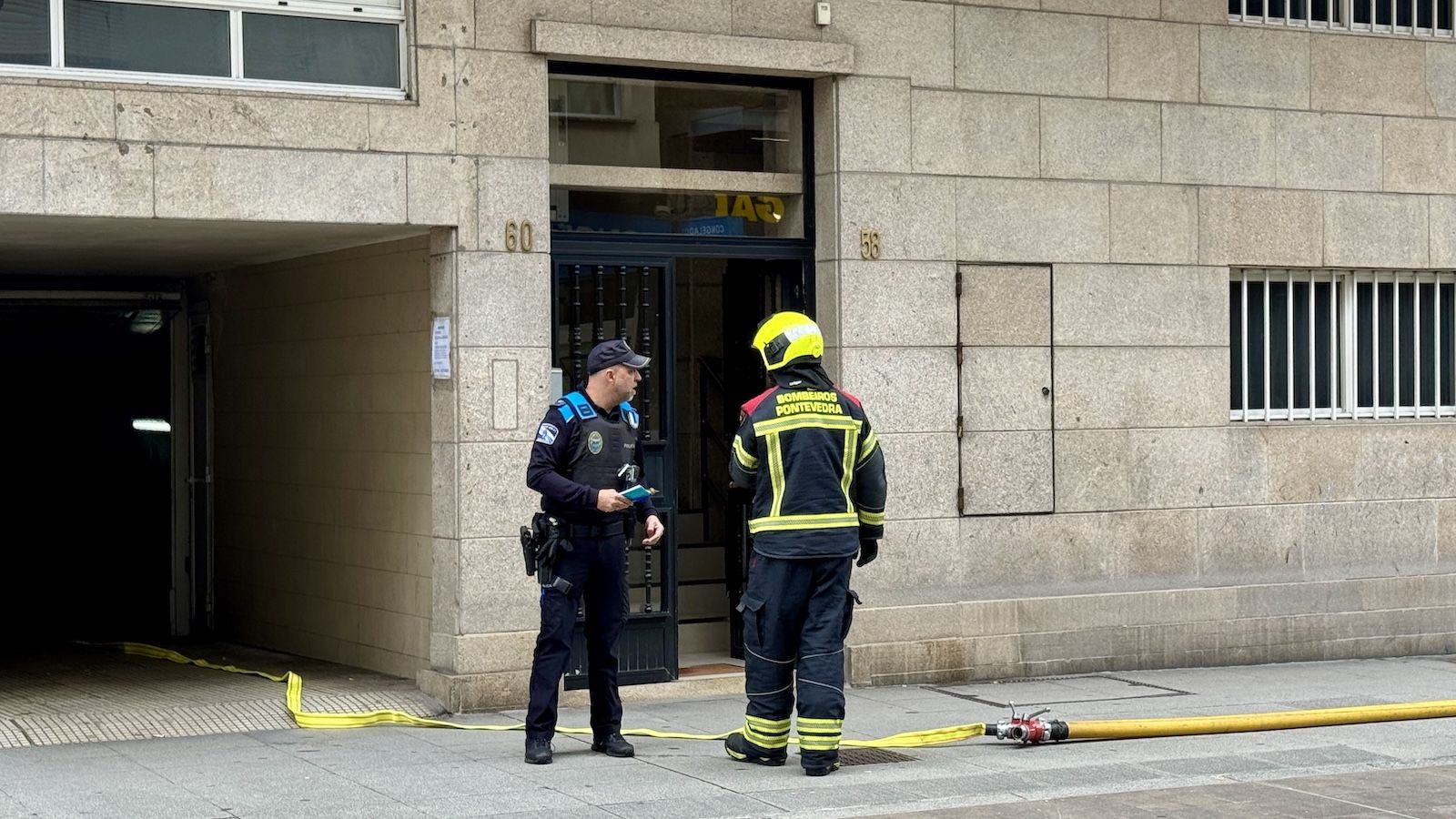 Falsa alarma por un incendio en un garage de Benito Corbal