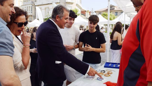 Rafa Domínguez no mercado estudantil na Ferrería