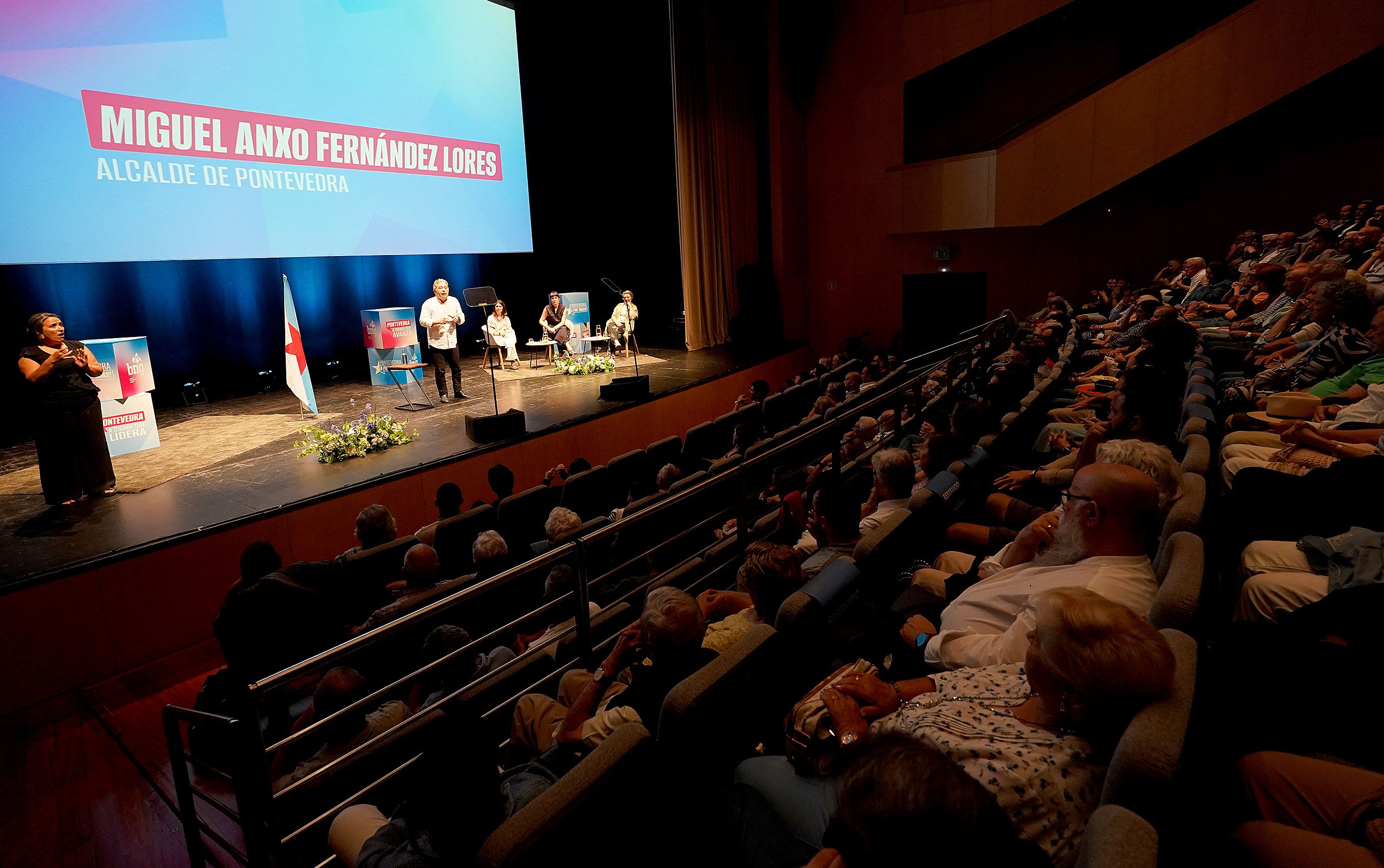 Miguel Anxo Fernández Lores se presenta como candidato del BNG a la alcadía de Pontevedra en 2027 Miguel Anxo Fernández Lores se presenta como candidato del BNG a la alcadía de Pontevedra en 2027