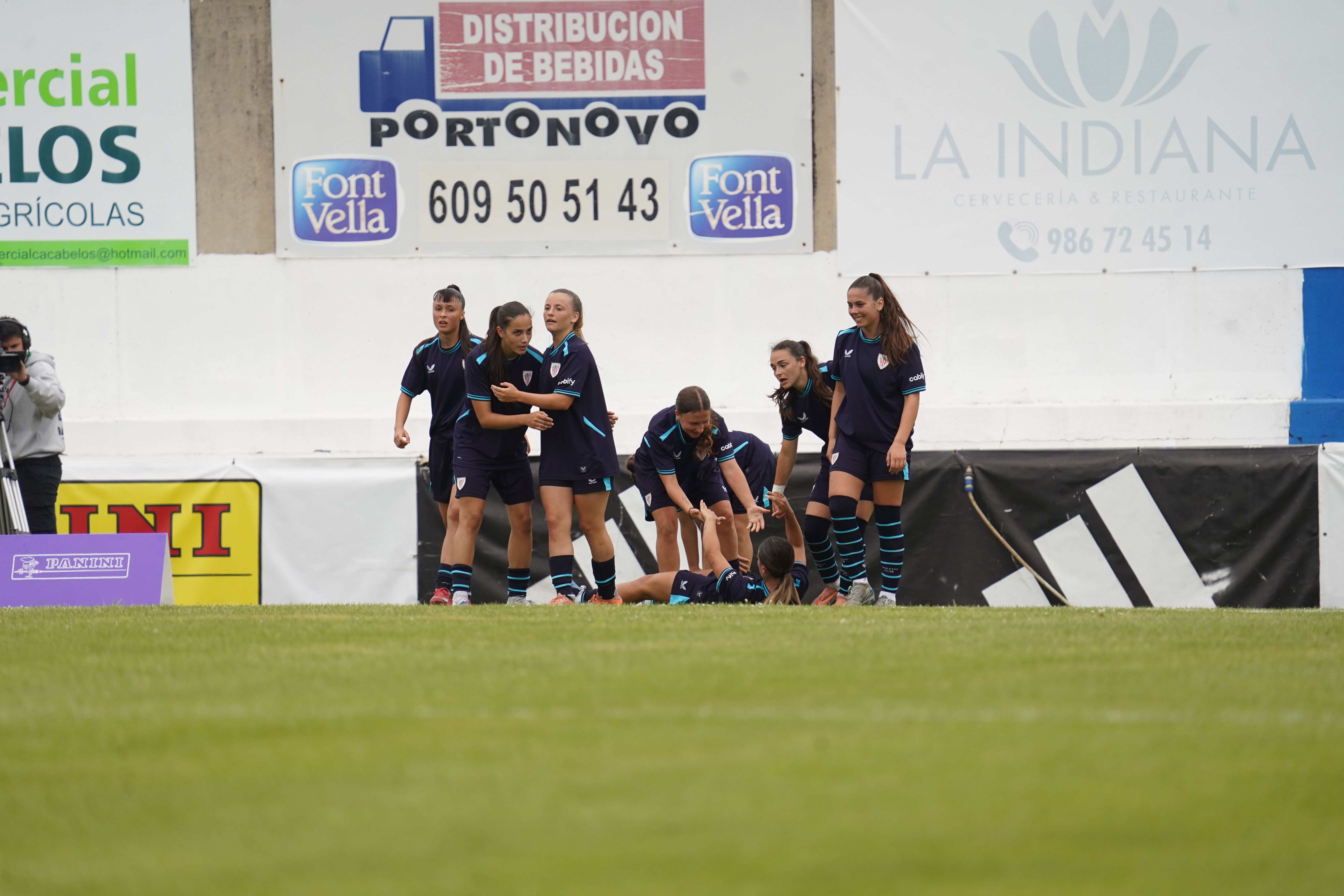 Torneo Xuvenil Feminino Panini disputado no Campo Municipal de Baltar