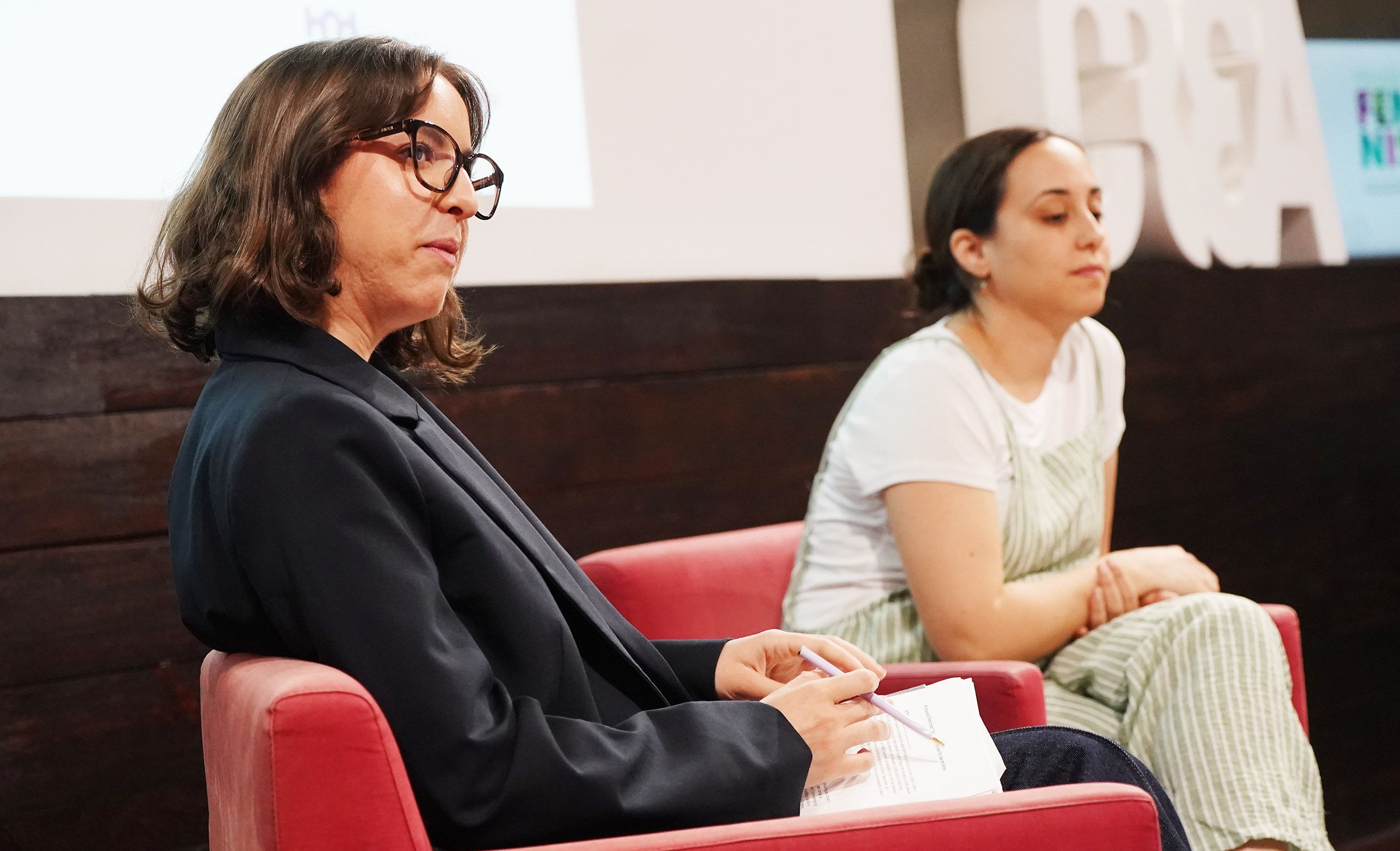 Ledicia Costas e Sara Vila nos Faladoiros Feministas 2026