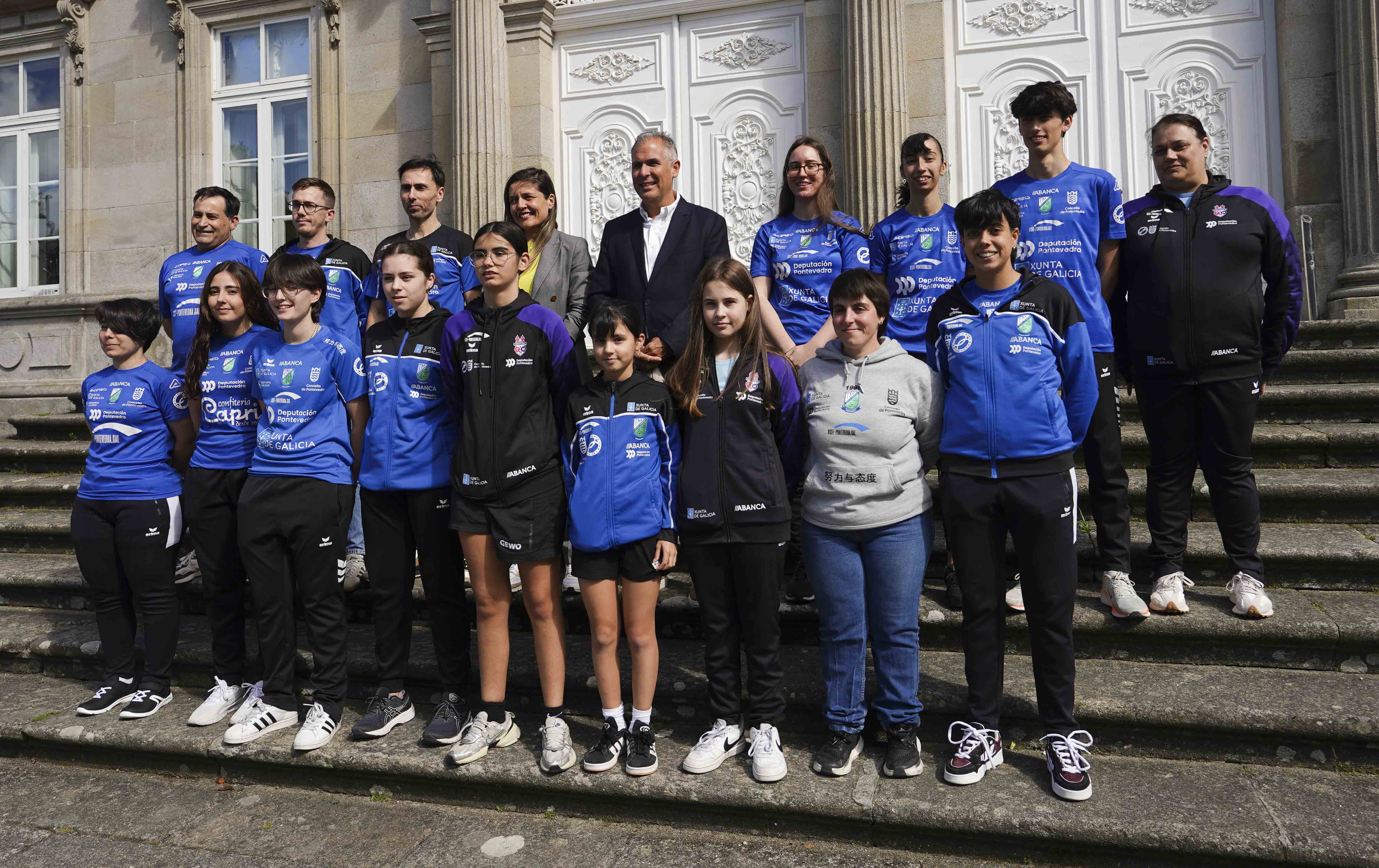 Recibimento ao Tenis de Mesa Monte Porreiro no Pazo Provincial da Deputación