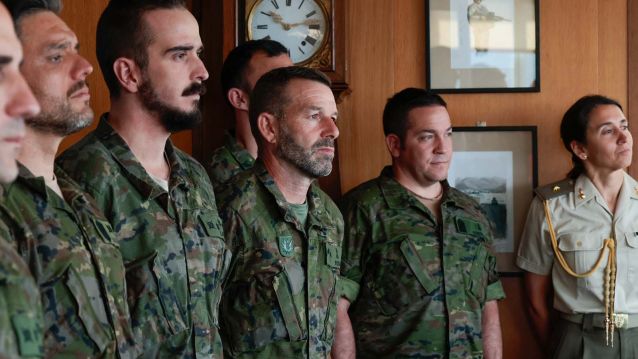 Visita de la ministra de Defensa, Margarita Robles, a la Brilat