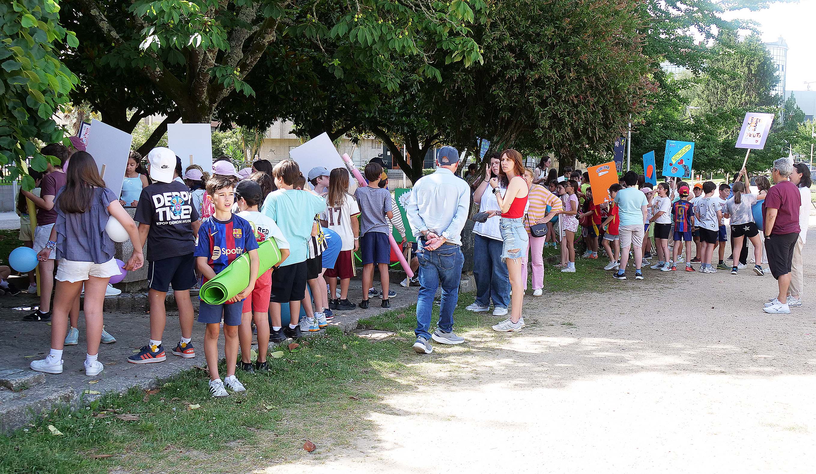 Alumnado de Pontevedra participa no programa 'Eu son, nós imos' Alumnado de Pontevedra participa no programa 'Eu son, nós imos'