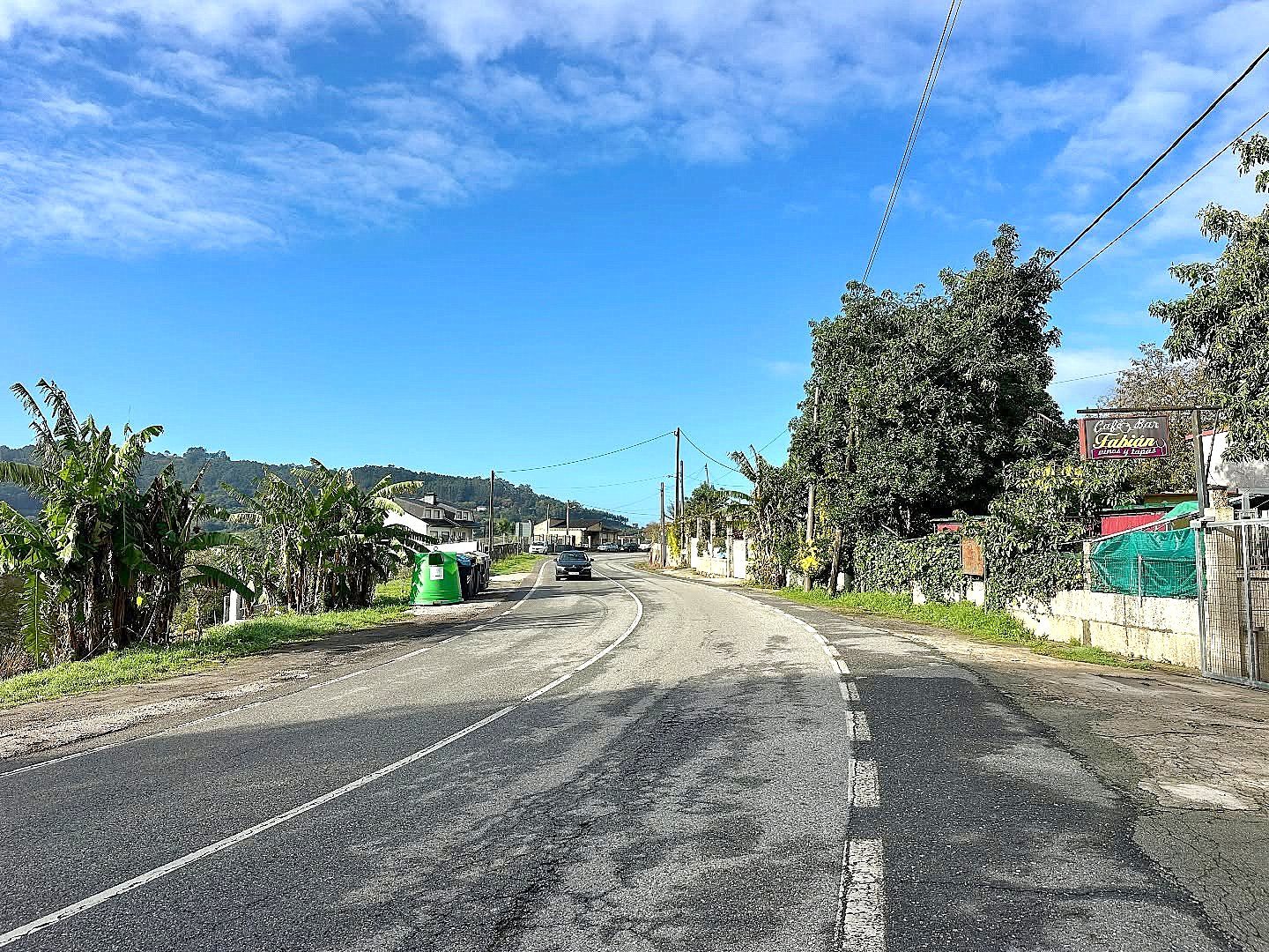 Zona por onde está prevista a creación da senda entre Cadro e Cadrelo