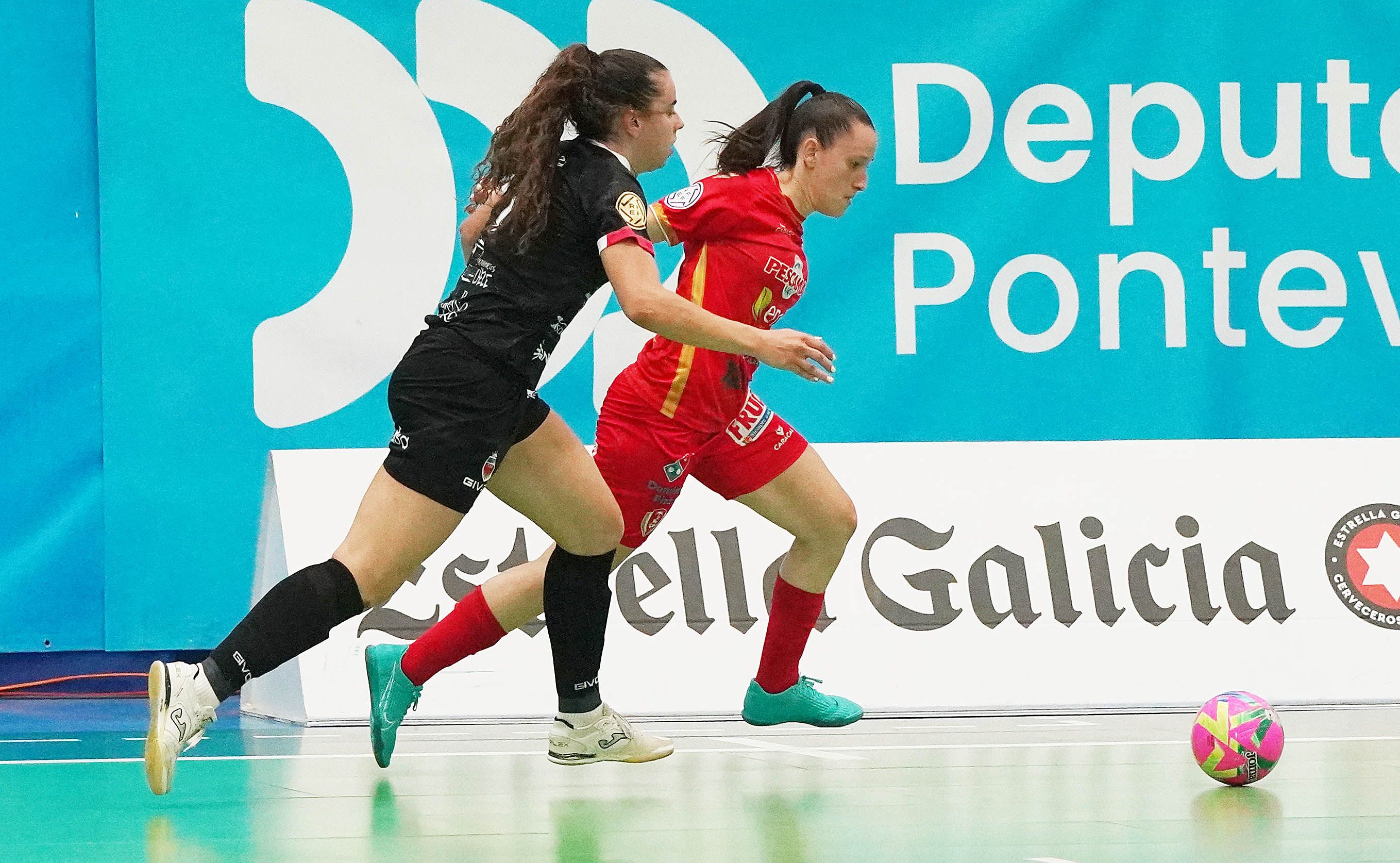 Semifinales del play-off por el título entre Poio Pescamar y Futsi Atlético Navalcarnero