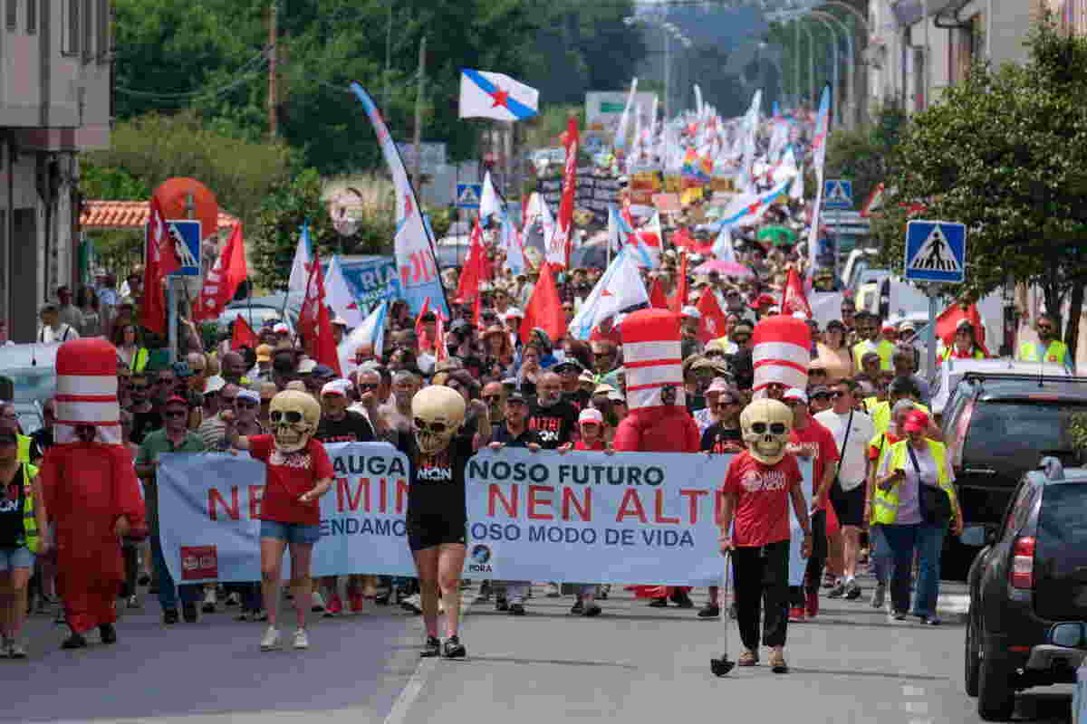 Manifestación contra Altri na Illa de Arousa