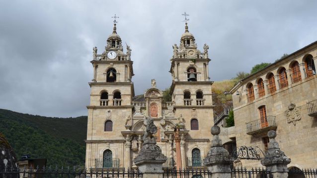 Santuario Iglesia de As Ermidas Santuario Iglesia de As Ermidas