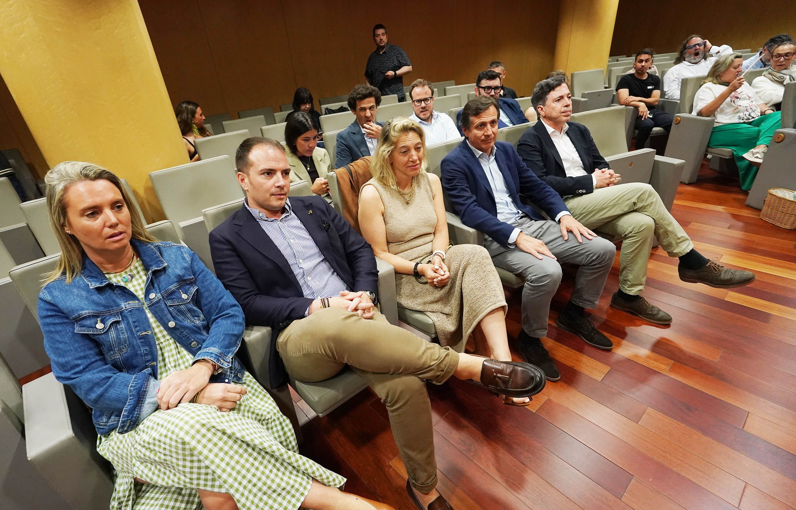 Presentación da nova Xunta Directiva de AJE Pontevedra 