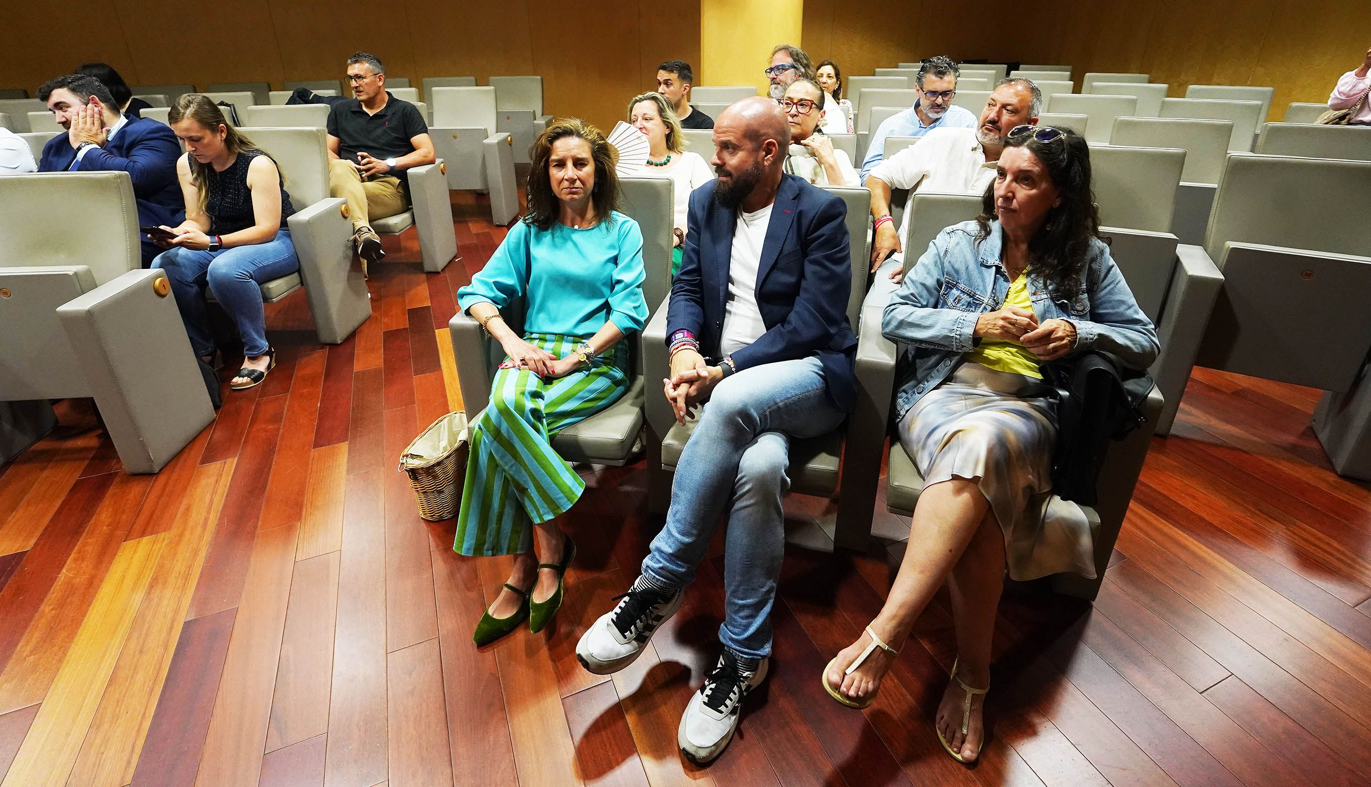 Presentación da nova Xunta Directiva de AJE Pontevedra 