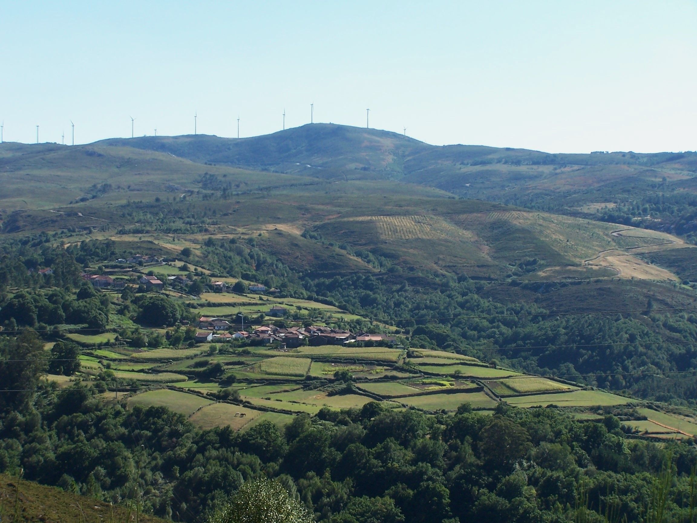 O outeiro do Coto, cume do monte do Seixo
