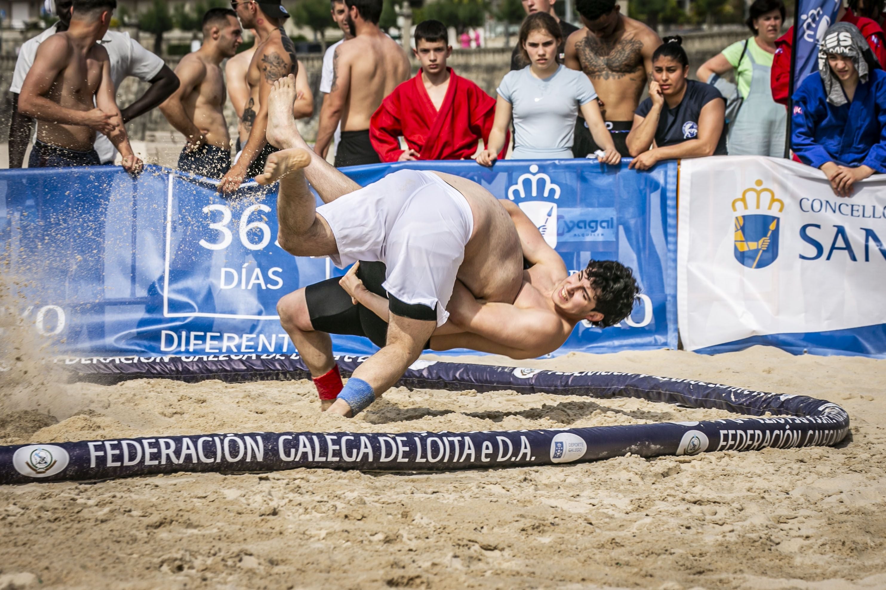Campionato Galego de Loita Praia disputado en Silgar