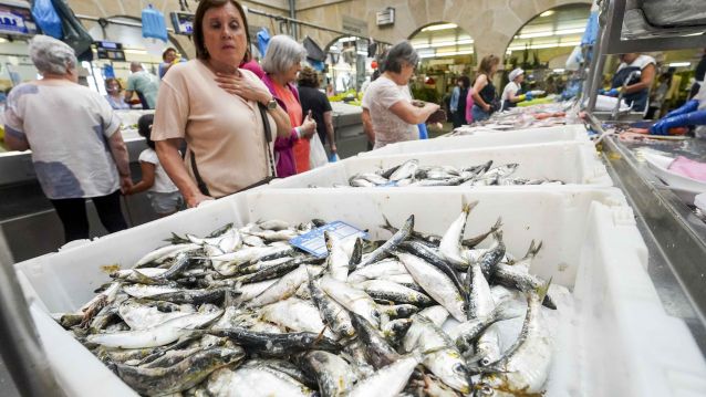 Postos de pescado e carne no Mercado de Abastos Postos de pescado e carne no Mercado de Abastos