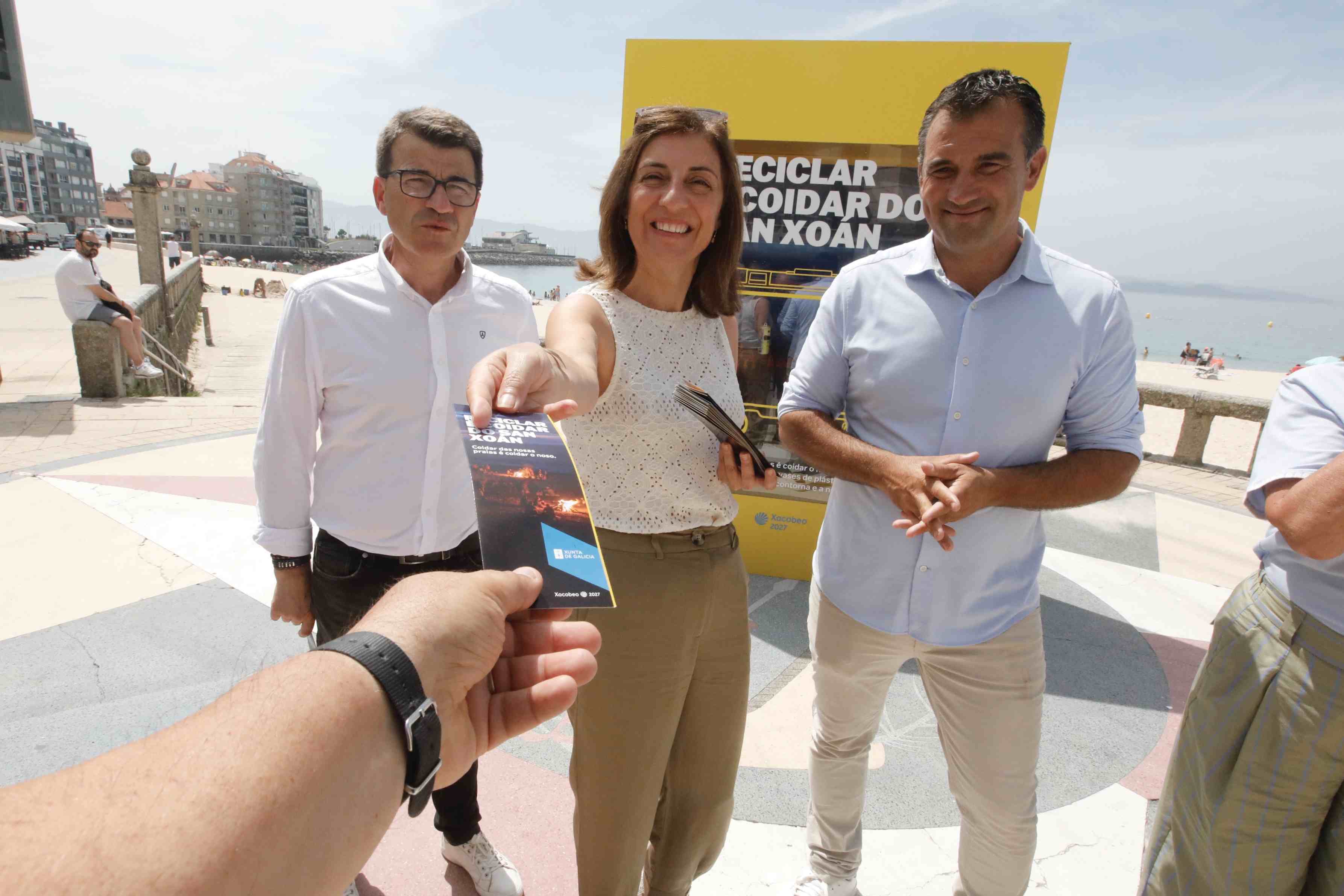 A conselleira Ángeles Vázquez presentou a campaña ambiental por San Xoán en Sanxenxo