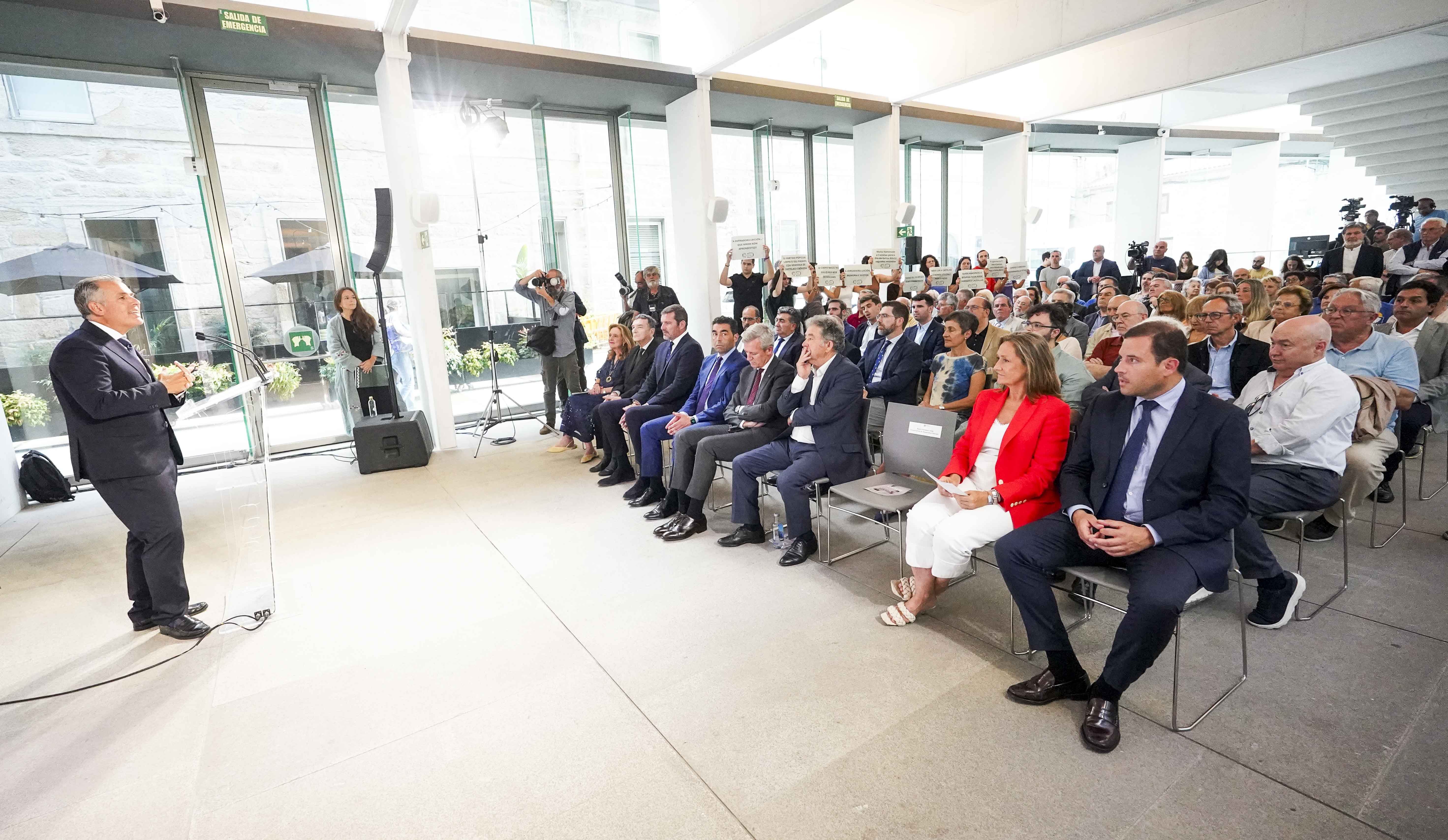 Apertura da exposición 'A Derradeira Leición do Mestre' no Museo de Pontevedra
