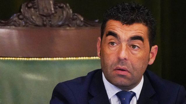 Luis López no pleno provincial