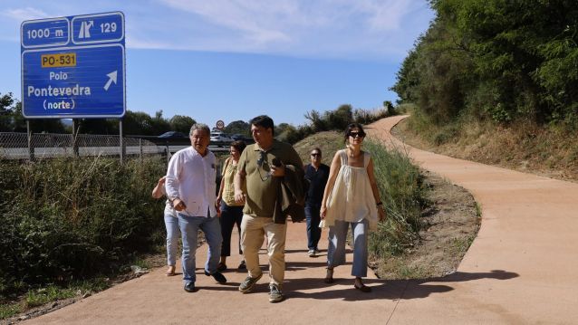 Senda que une la Xunqueira da Gándara con el parque forestal de A Tomba Senda que une la Xunqueira da Gándara con el parque forestal de A Tomba
