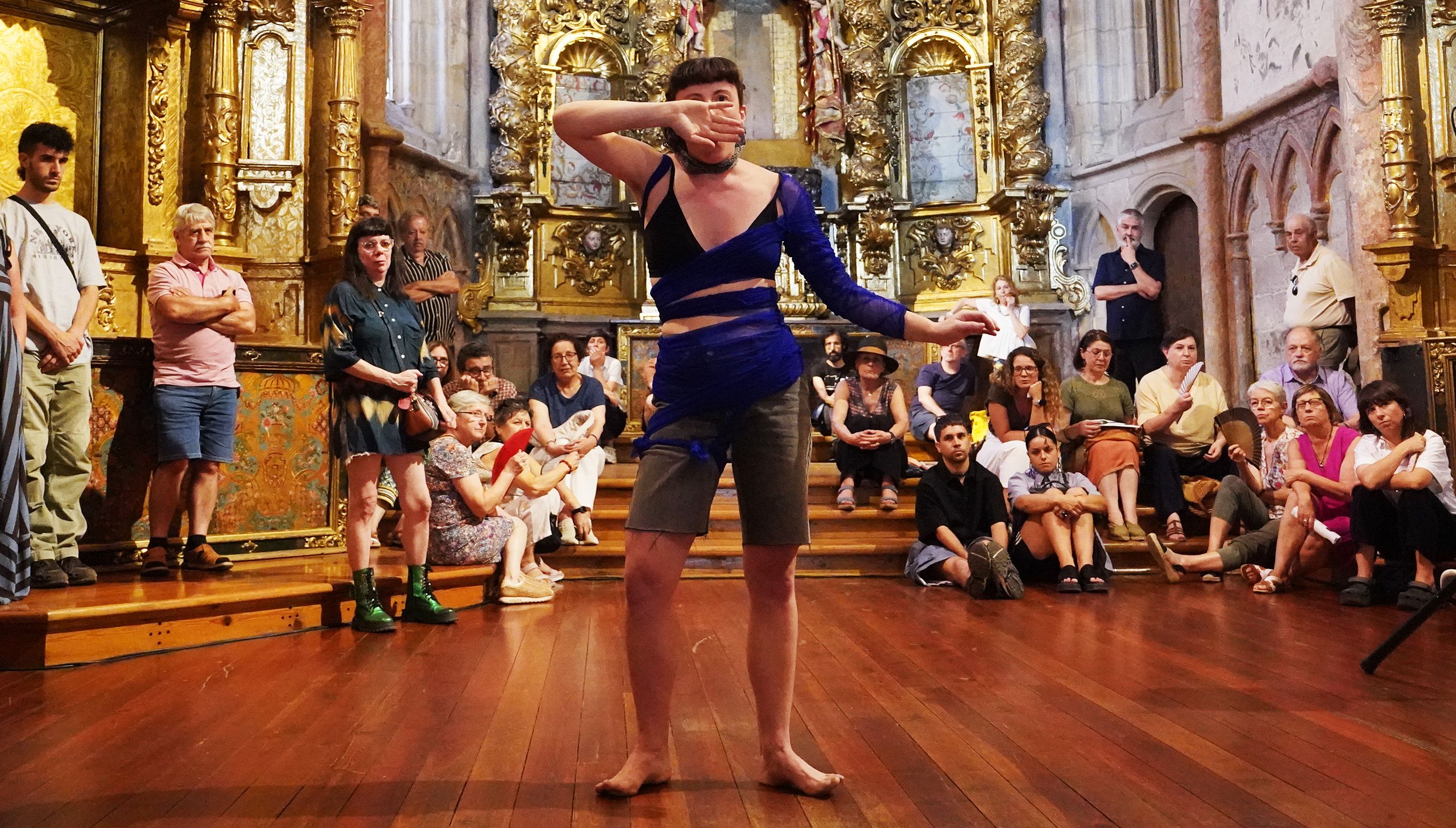 Danza de Blanca Tolsá en la Bienal de Artes Vivas