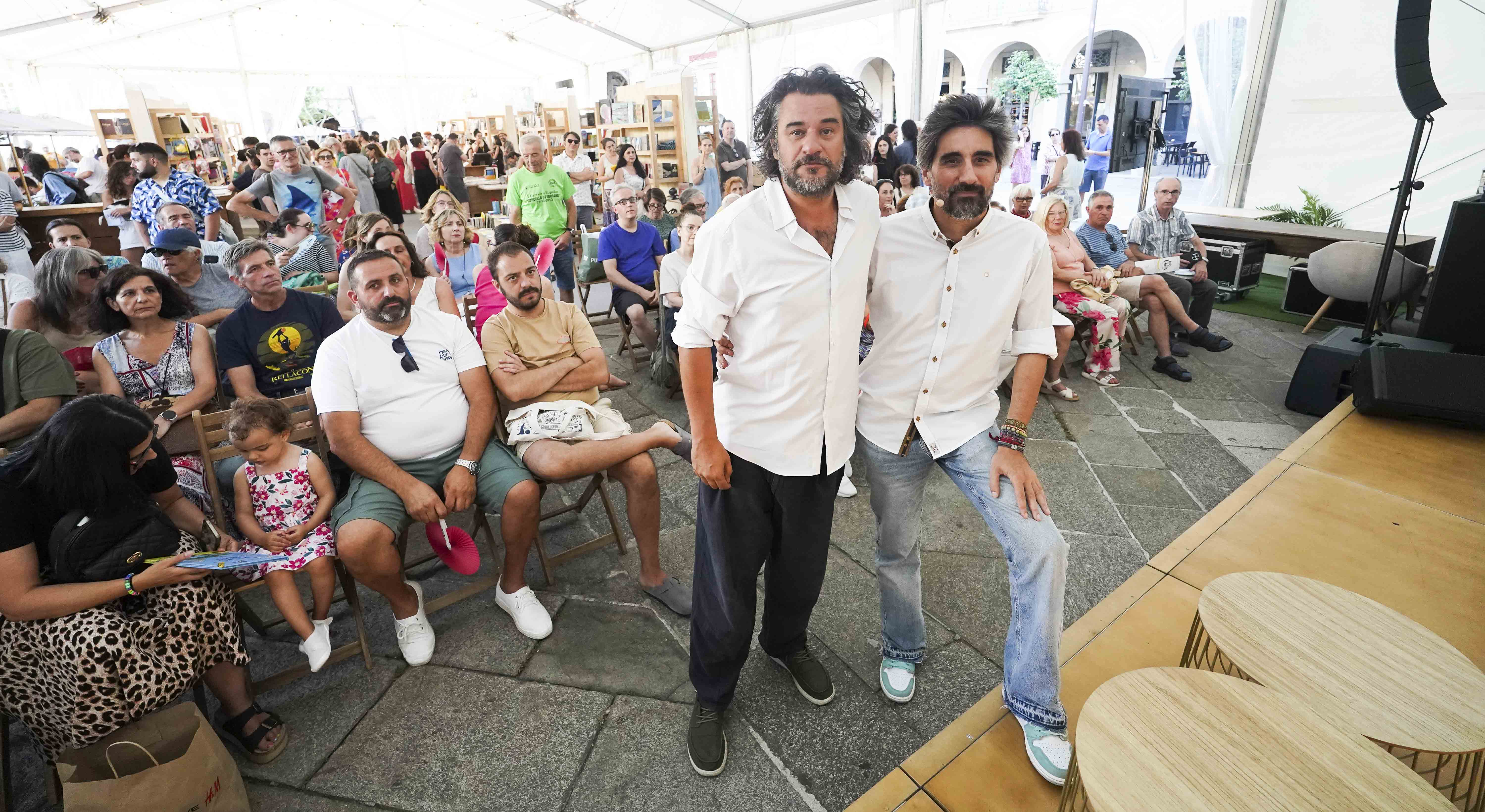 Manuel Jabois y Manuel Loureiro en la Festa dos Libros