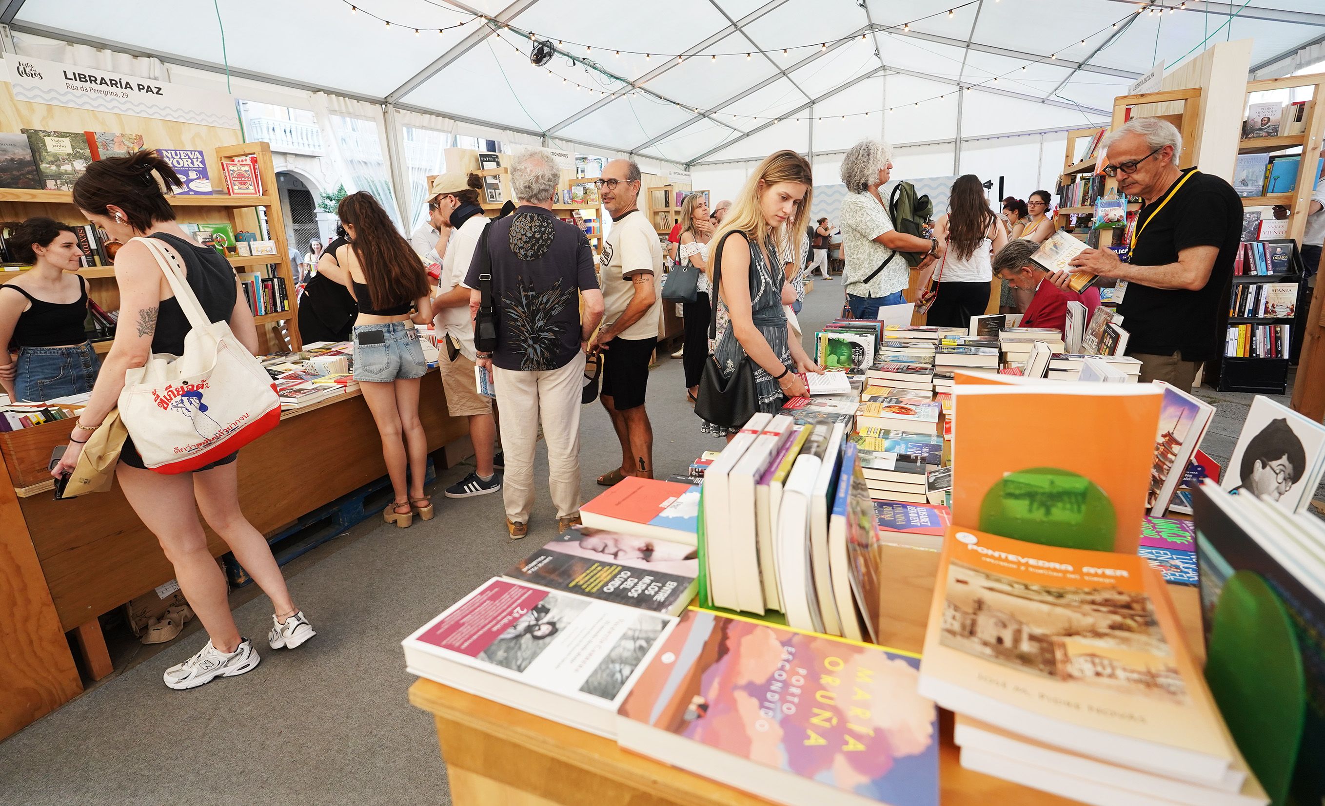 Arantza Portabales, en la Festa dos Libros de Pontevedra Arantza Portabales, en la Festa dos Libros de Pontevedra