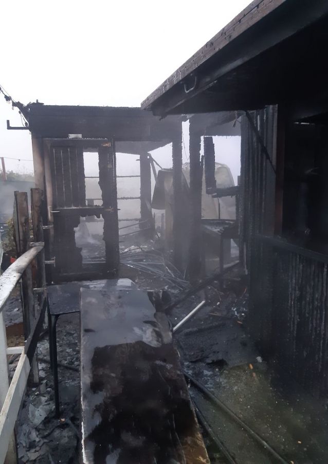 Incendio en el chiringuito Pé na Praia Incendio en el chiringuito Pé na Praia