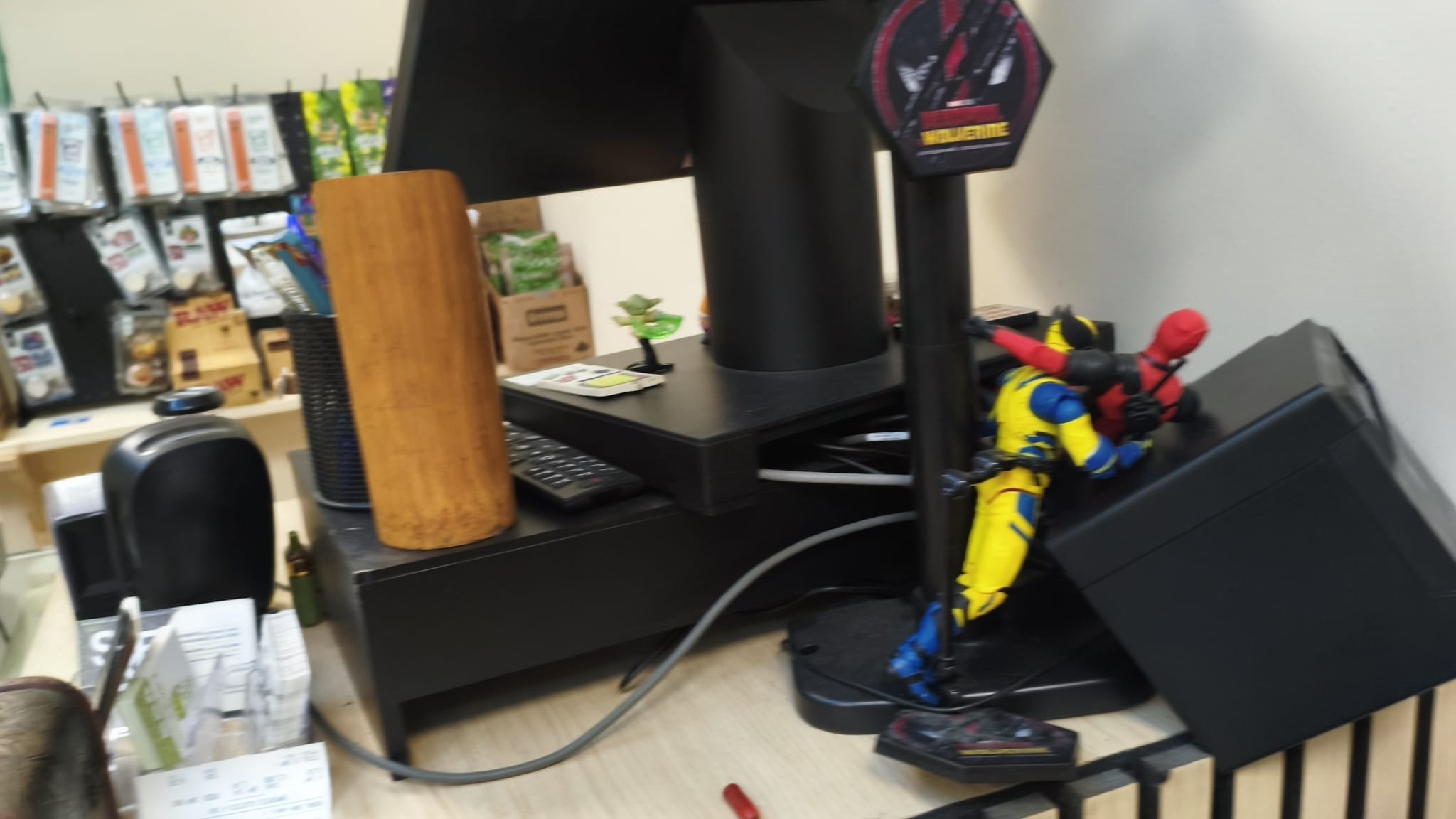 Estado de HerbaMeiga tras el segundo robo perpetrado en el local