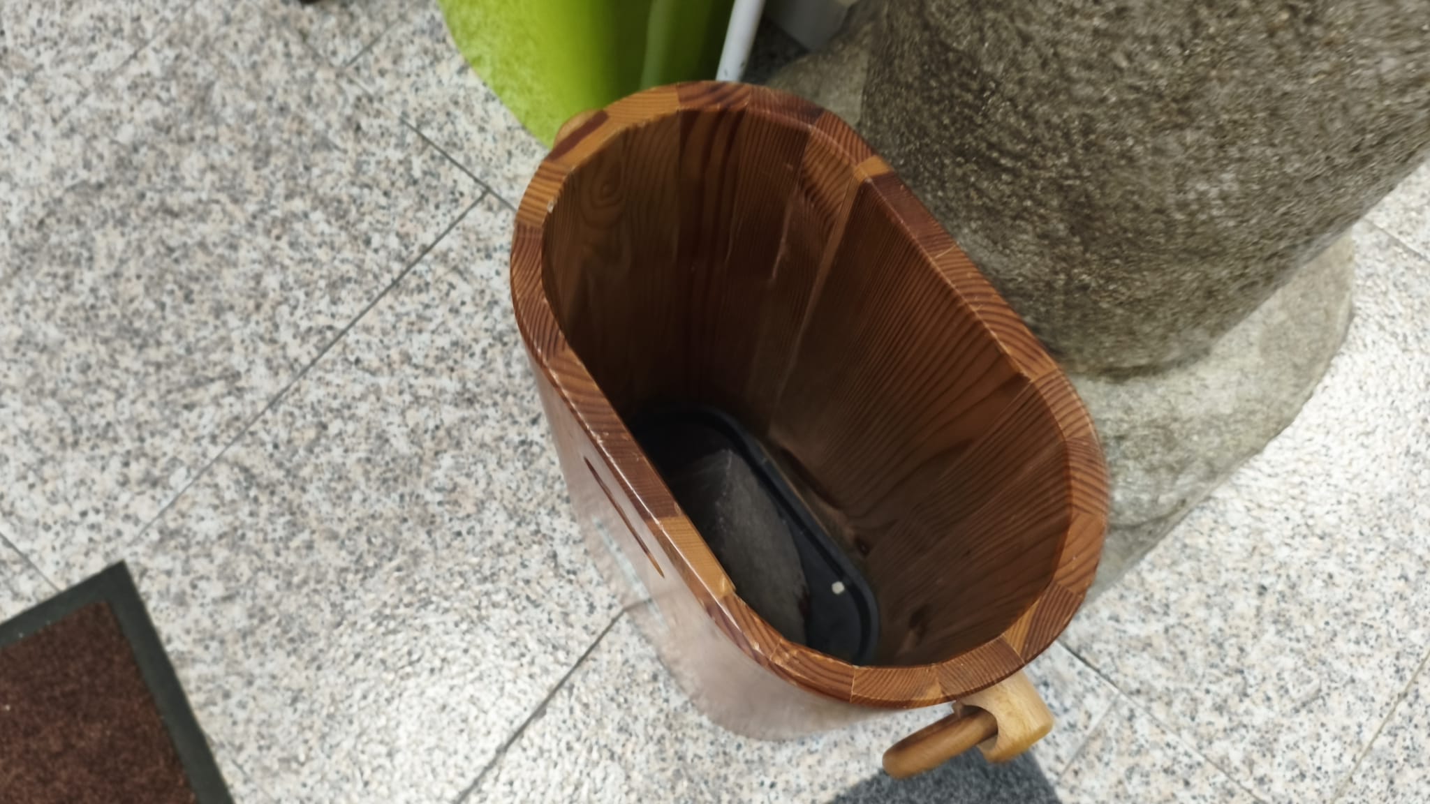 Estado de HerbaMeiga tras el segundo robo perpetrado en el local