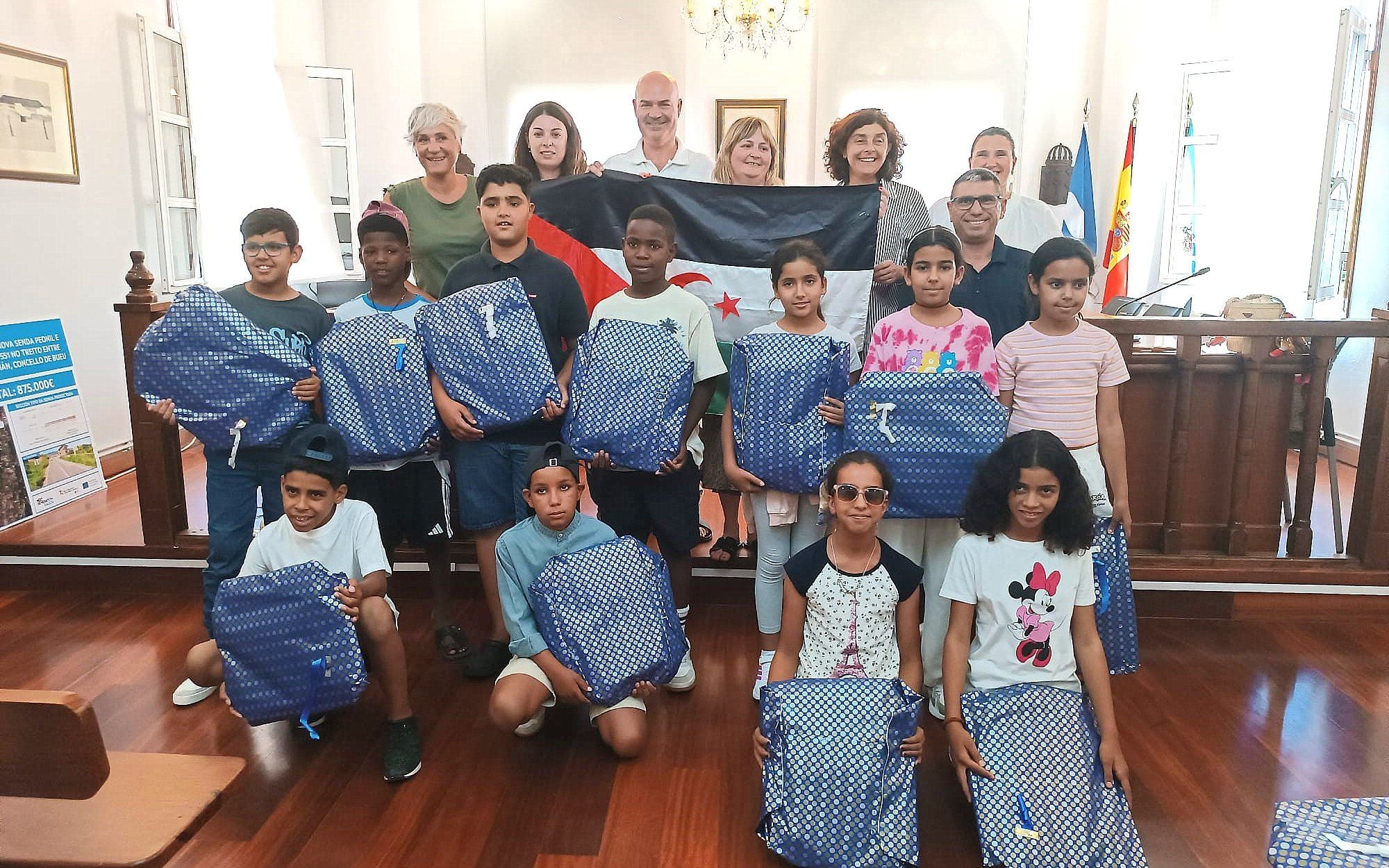 Recepción de los menores saharauís de Vacacións en paz 2026
