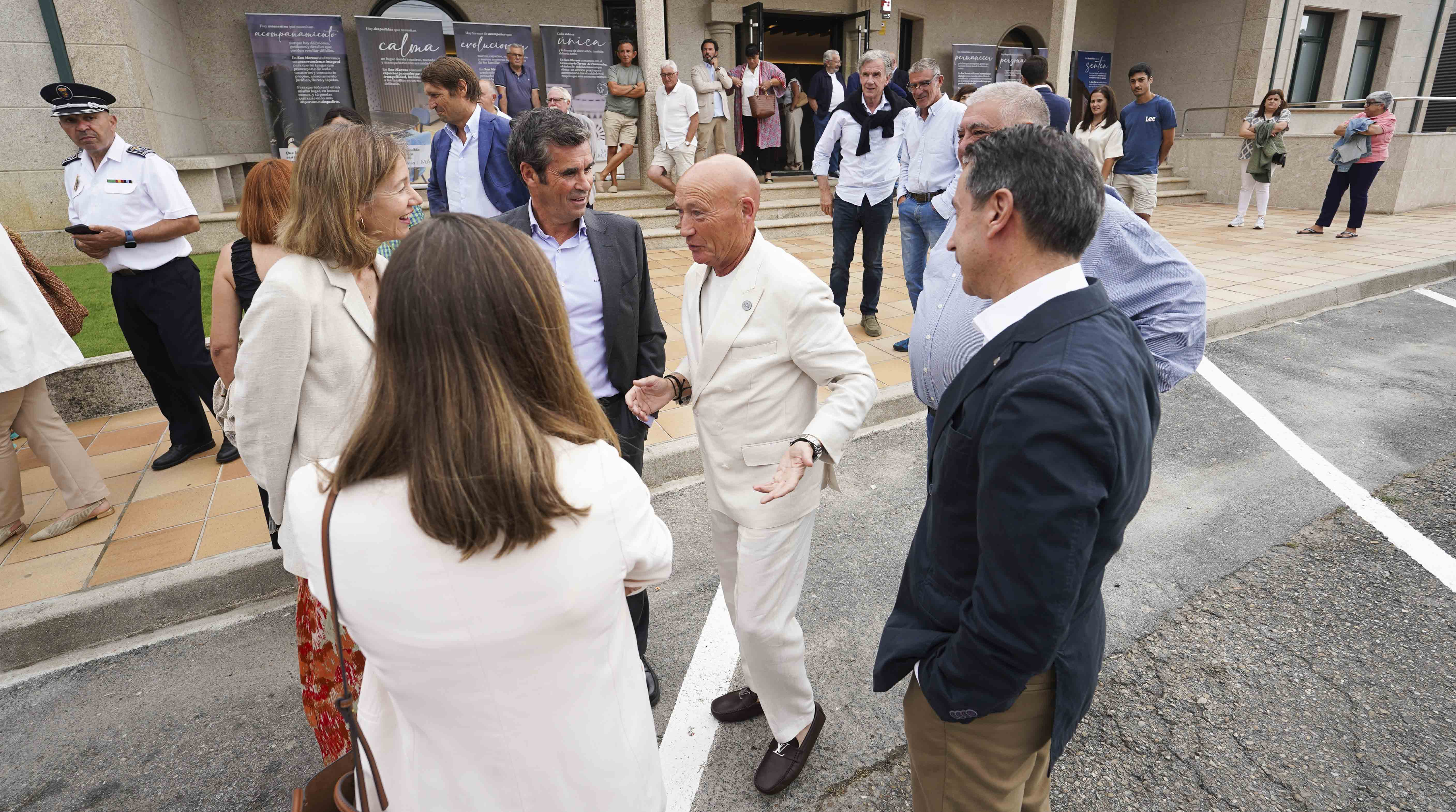 Inauguración del nuevo tanatario de San Marcos en Marín Inauguración del nuevo tanatario de San Marcos en Marín
