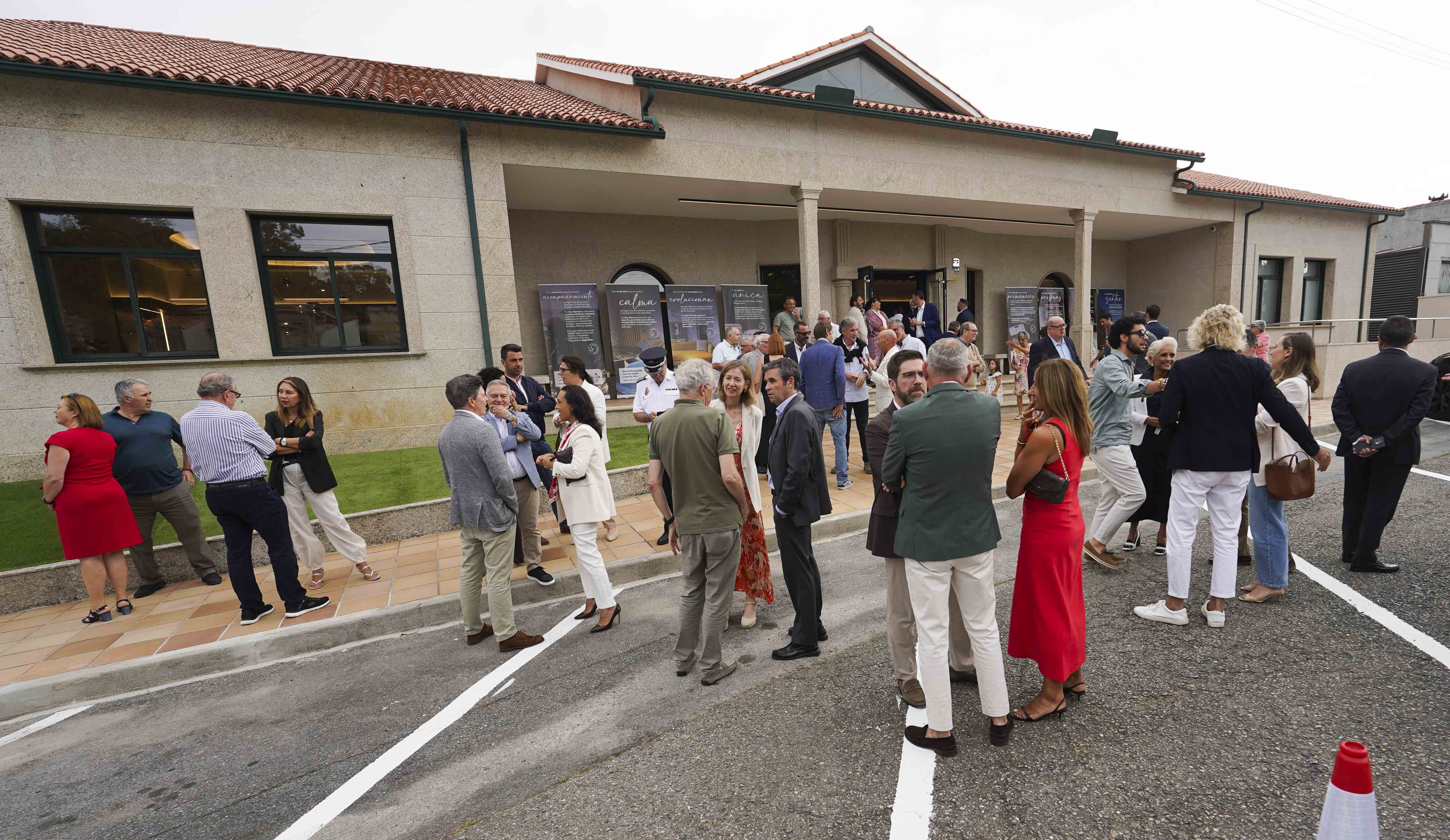 Inauguración del nuevo tanatario de San Marcos en Marín Inauguración del nuevo tanatario de San Marcos en Marín