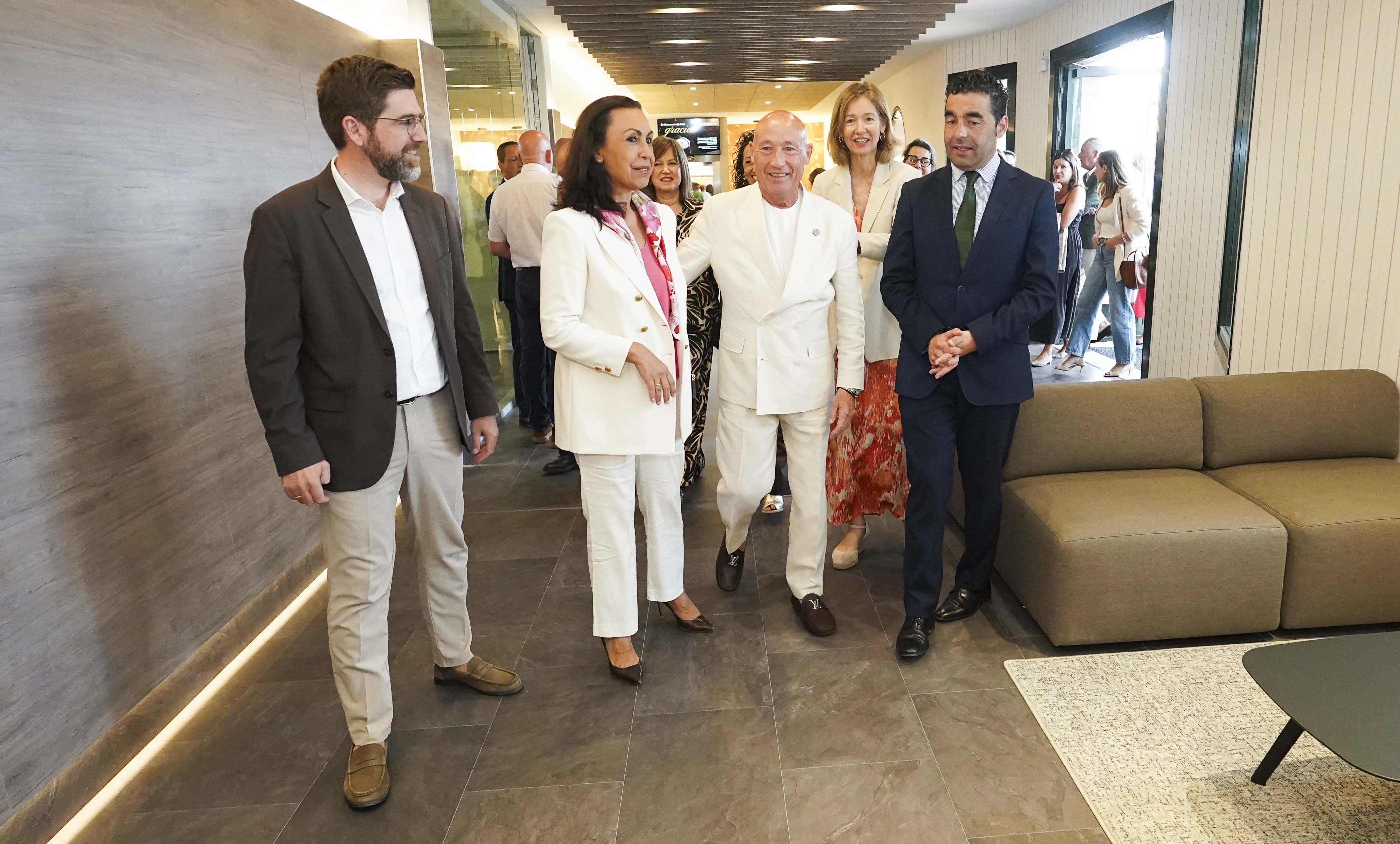 Inauguración del nuevo tanatario de San Marcos en Marín Inauguración del nuevo tanatario de San Marcos en Marín