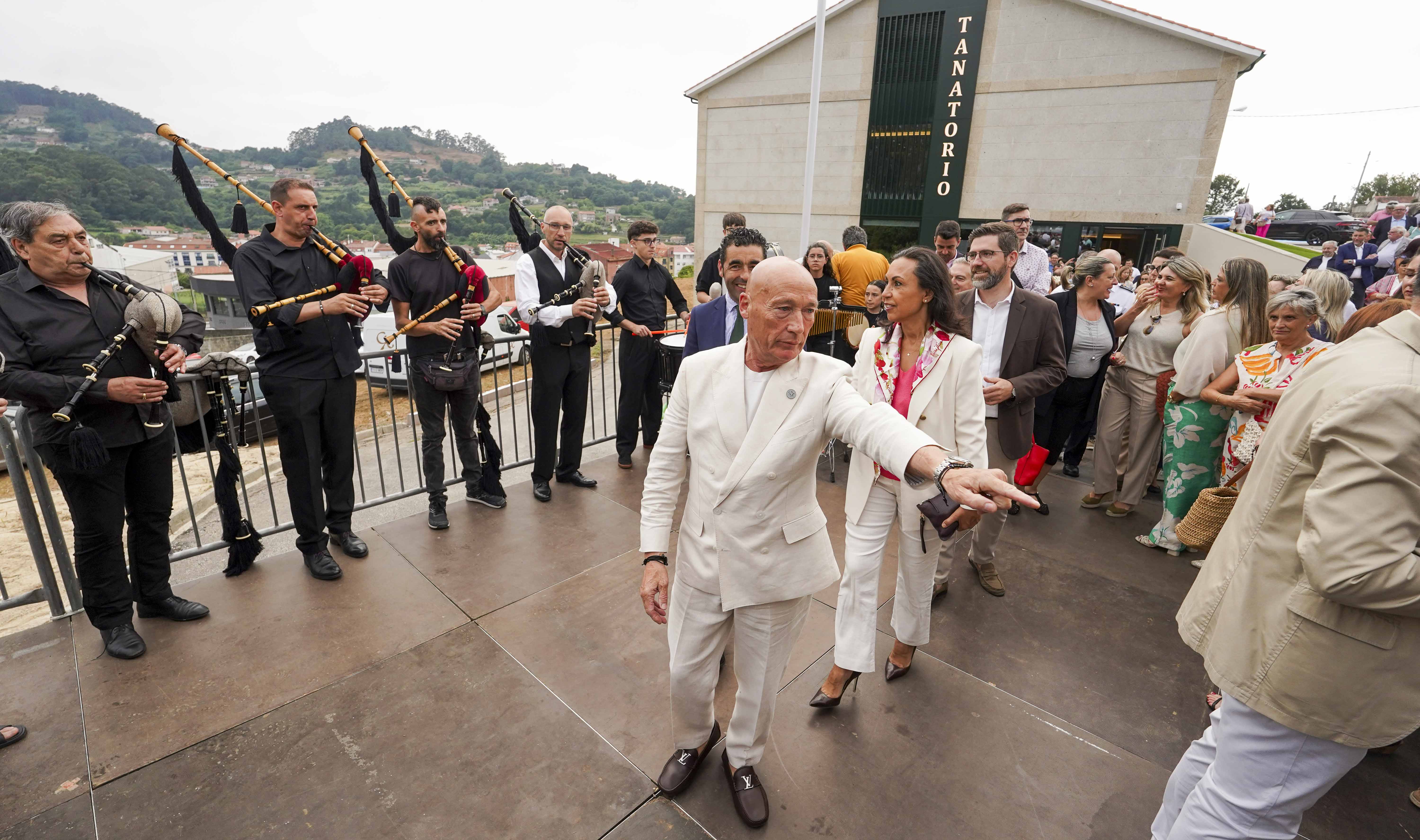Inauguración del nuevo tanatario de San Marcos en Marín Inauguración del nuevo tanatario de San Marcos en Marín