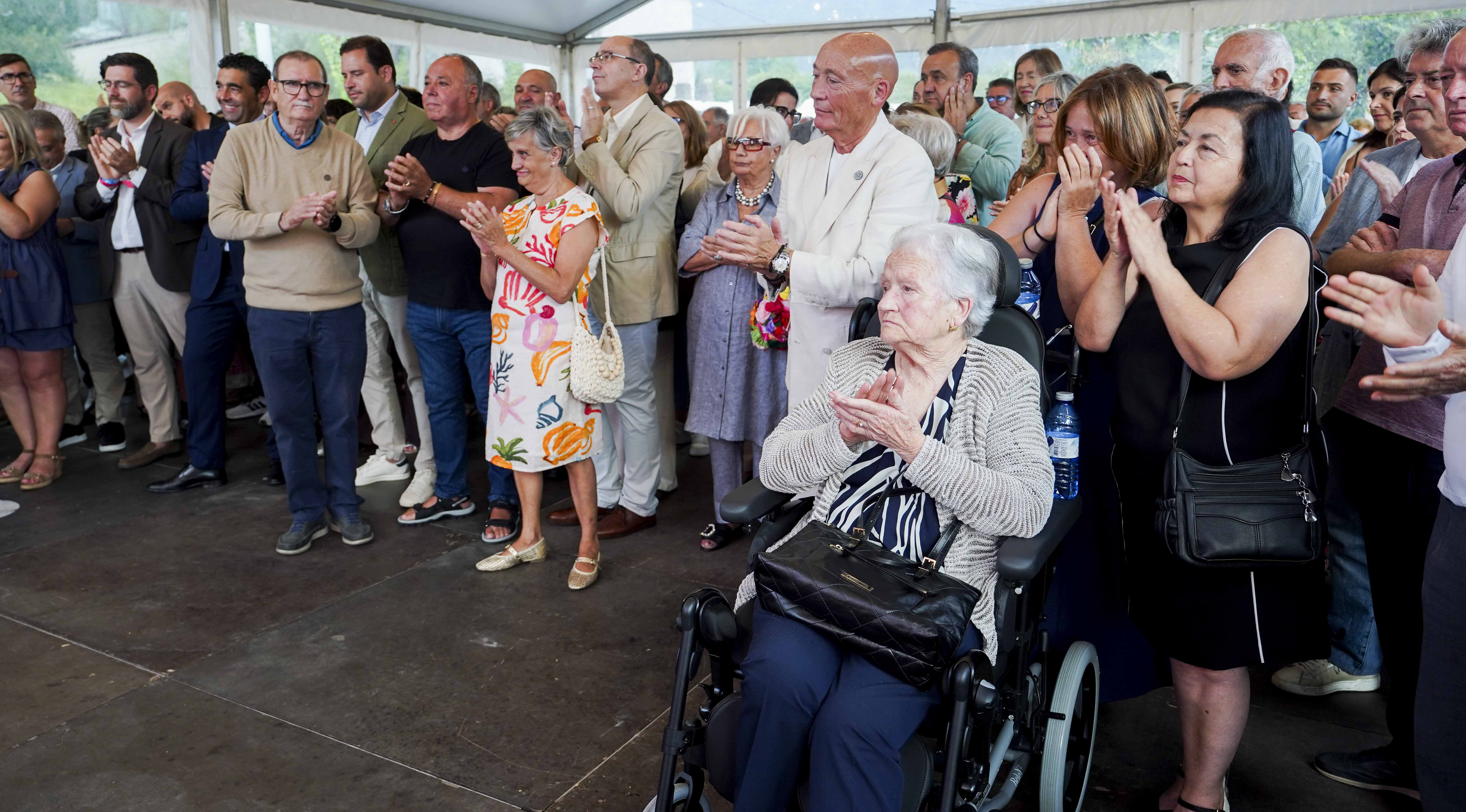 Inauguración del nuevo tanatario de San Marcos en Marín Inauguración del nuevo tanatario de San Marcos en Marín