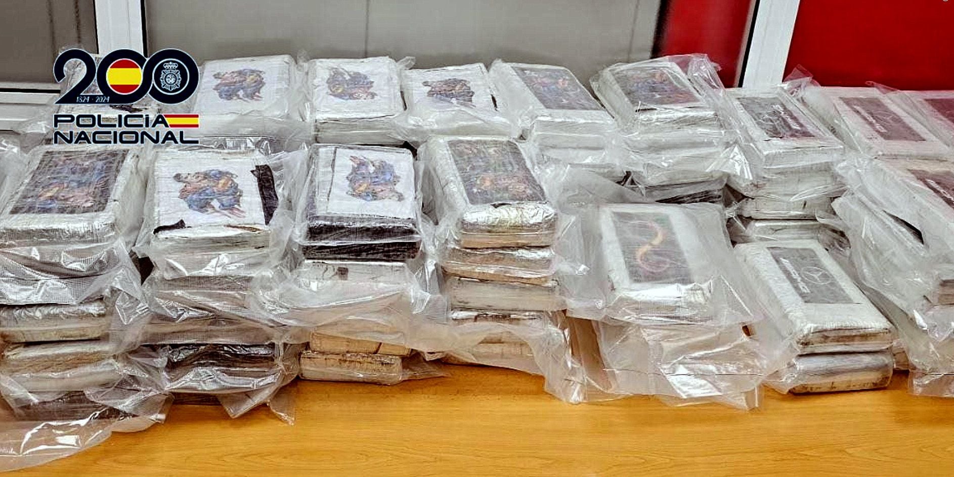 Cocaína incautada na Operación Logan da Policía Nacional